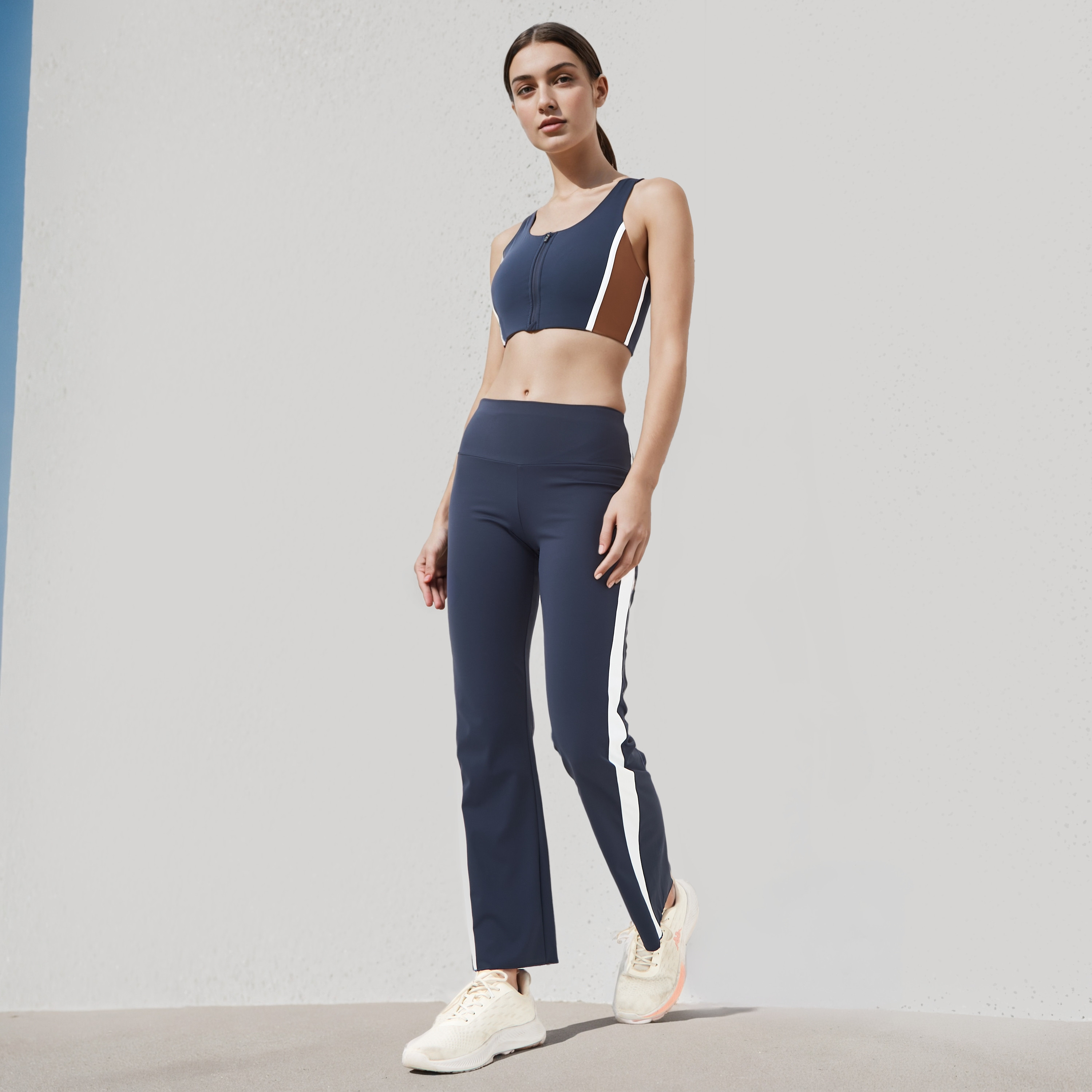 Colourblock Leggings-sports-women-clothing-activewearleggings-image-2