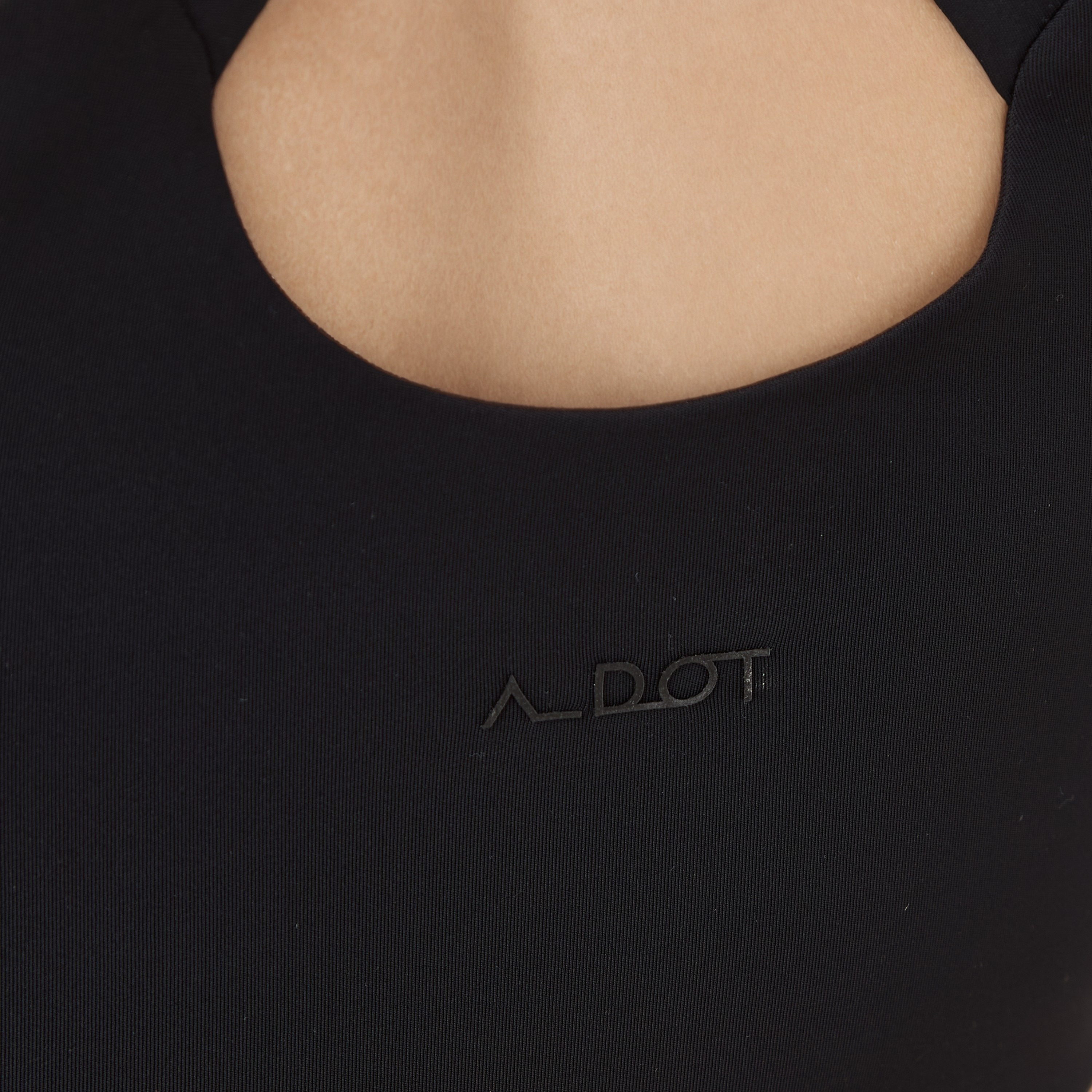 Colourblock Crossback Sports Bra-women-clothing-lingerie-bras-image-4