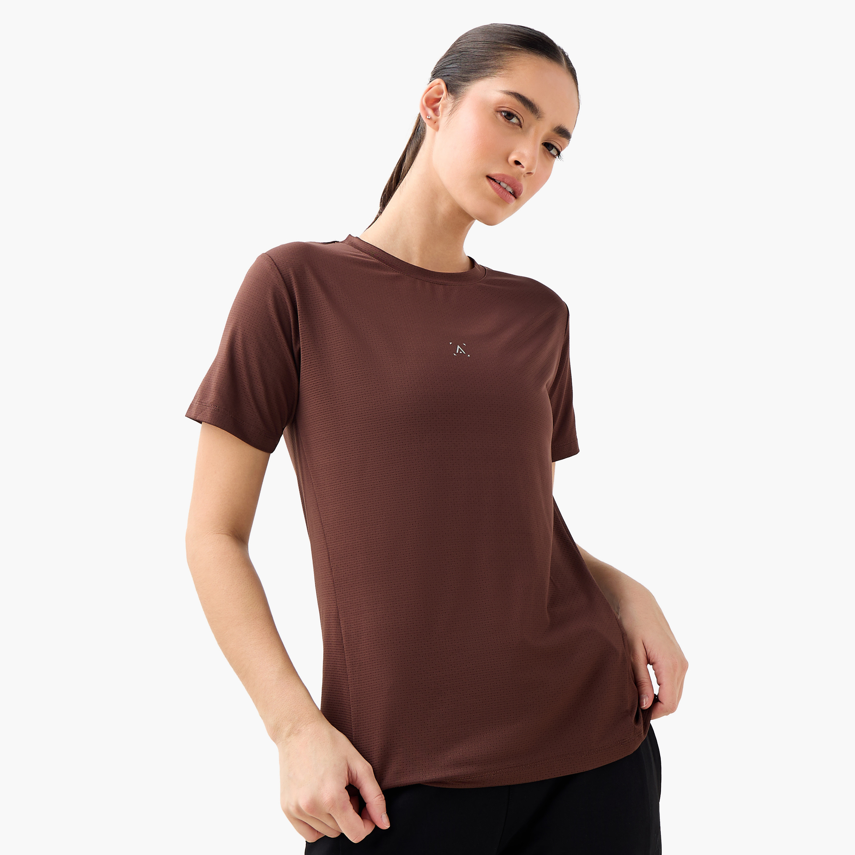 تيشيرت رياضي بارز الملمس-women-clothing-tshirts-image-1