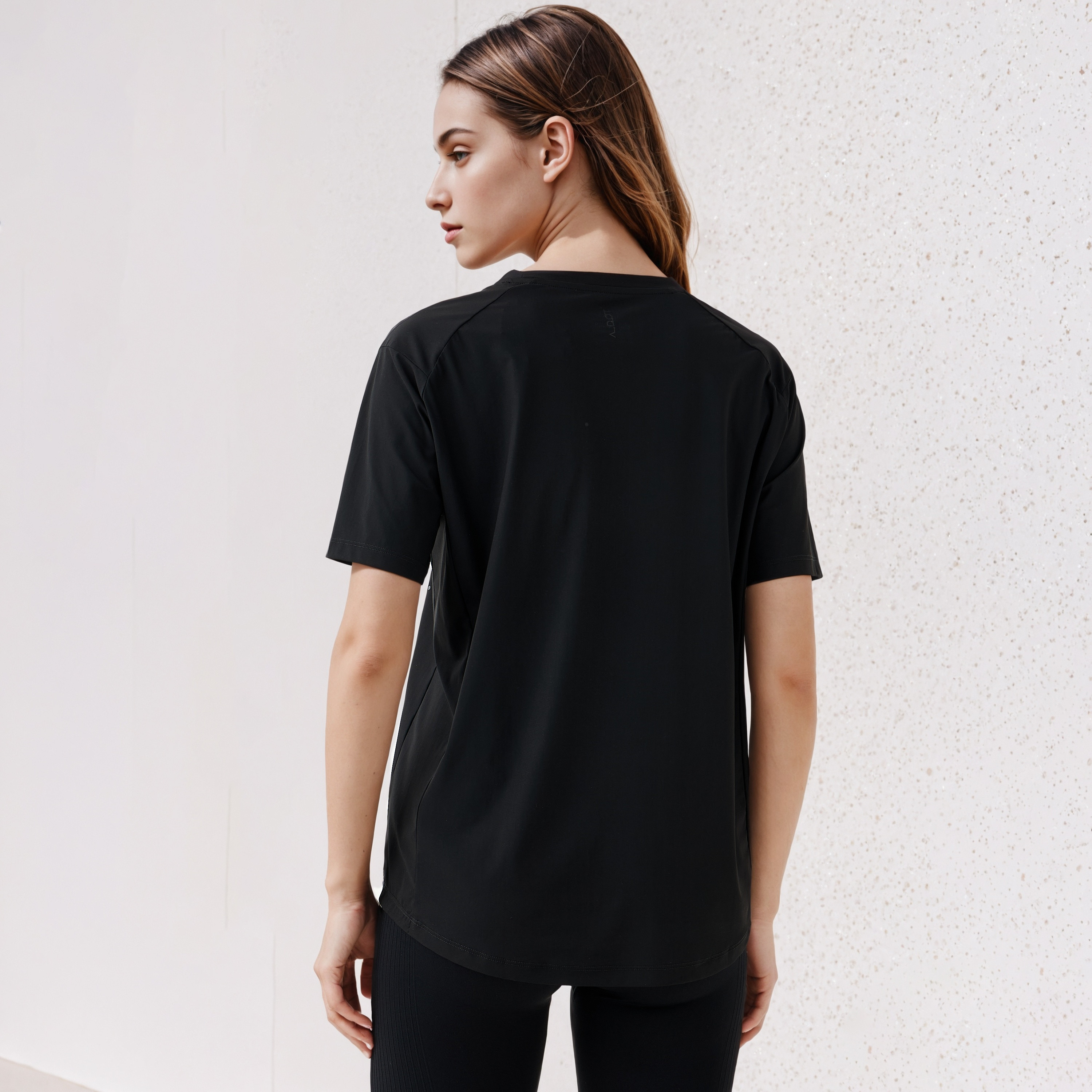 Regular Fit Performance T-shirt-women-clothing-tshirts-image-3