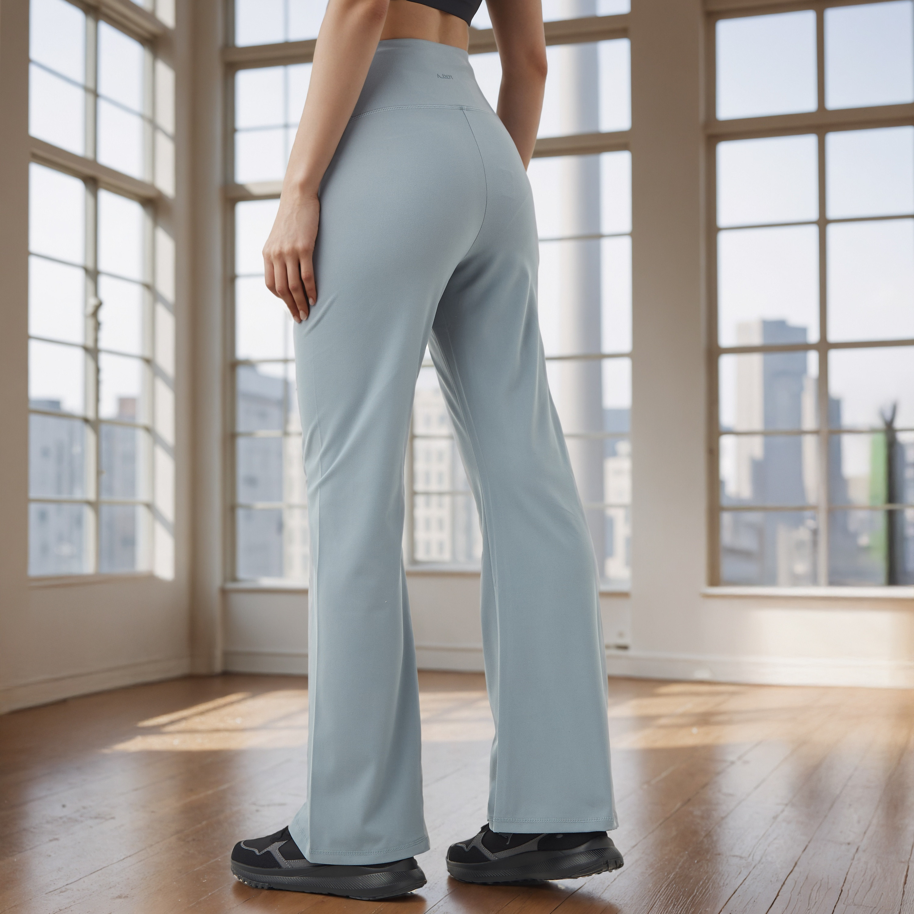 بنطلون ليقنز رياضي واسع الساقين-women-clothing-sportswearandactivewear-bottoms-leggings-image-16