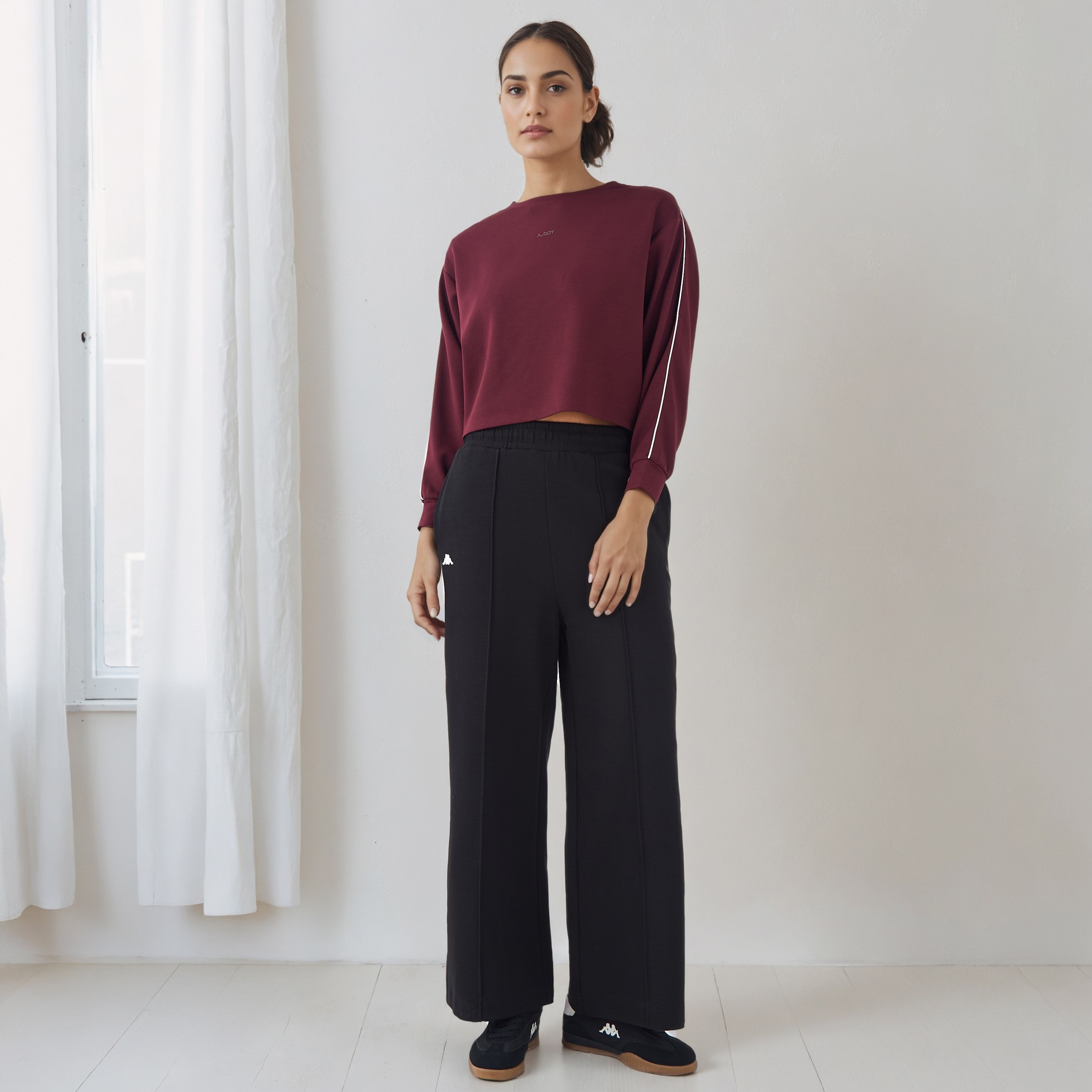 Piping Detail T-shirt with Long Sleeves-sports-women-clothing-tshirtsandvests-image-2