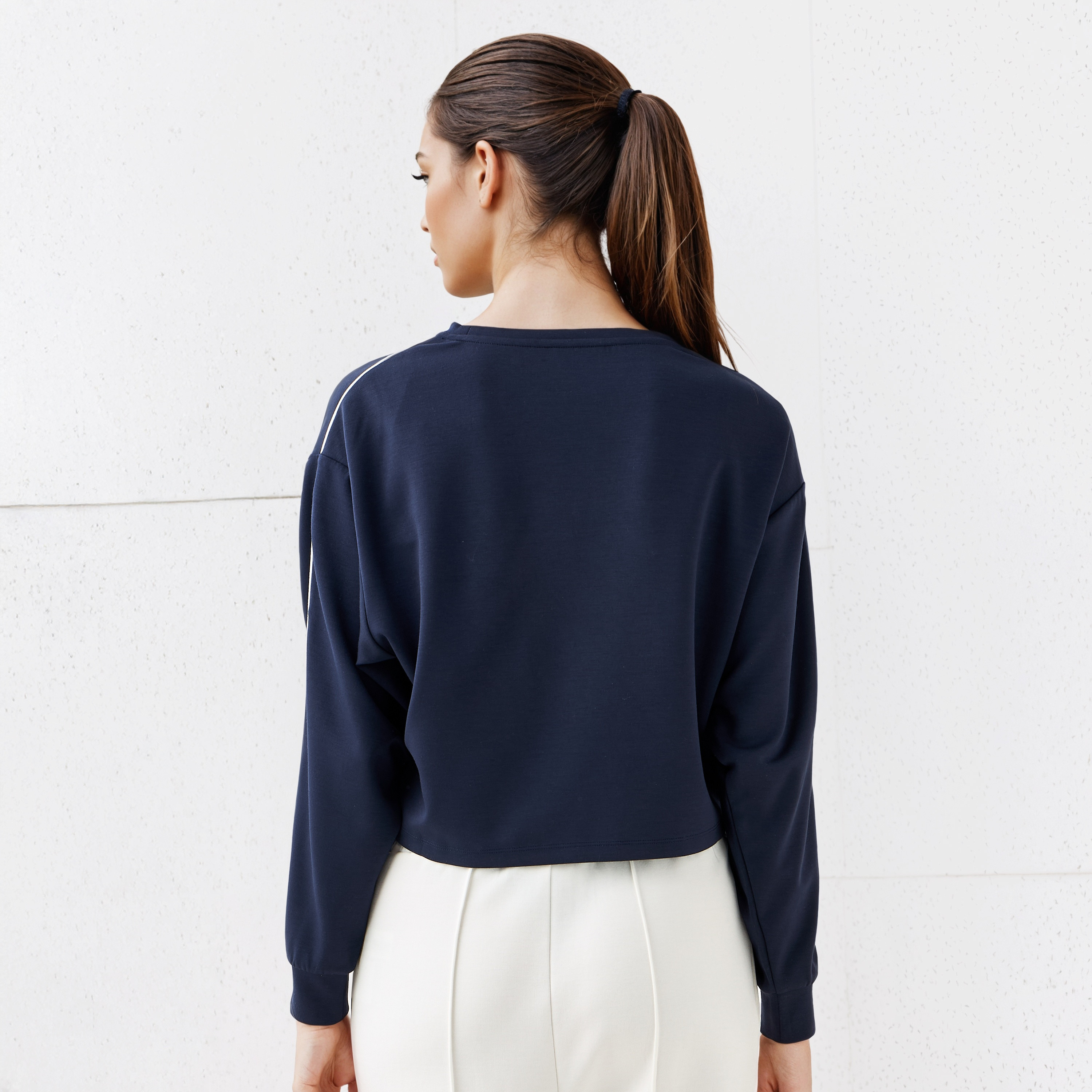 Piping Detail T-shirt with Long Sleeves-sports-women-clothing-tshirtsandvests-image-3