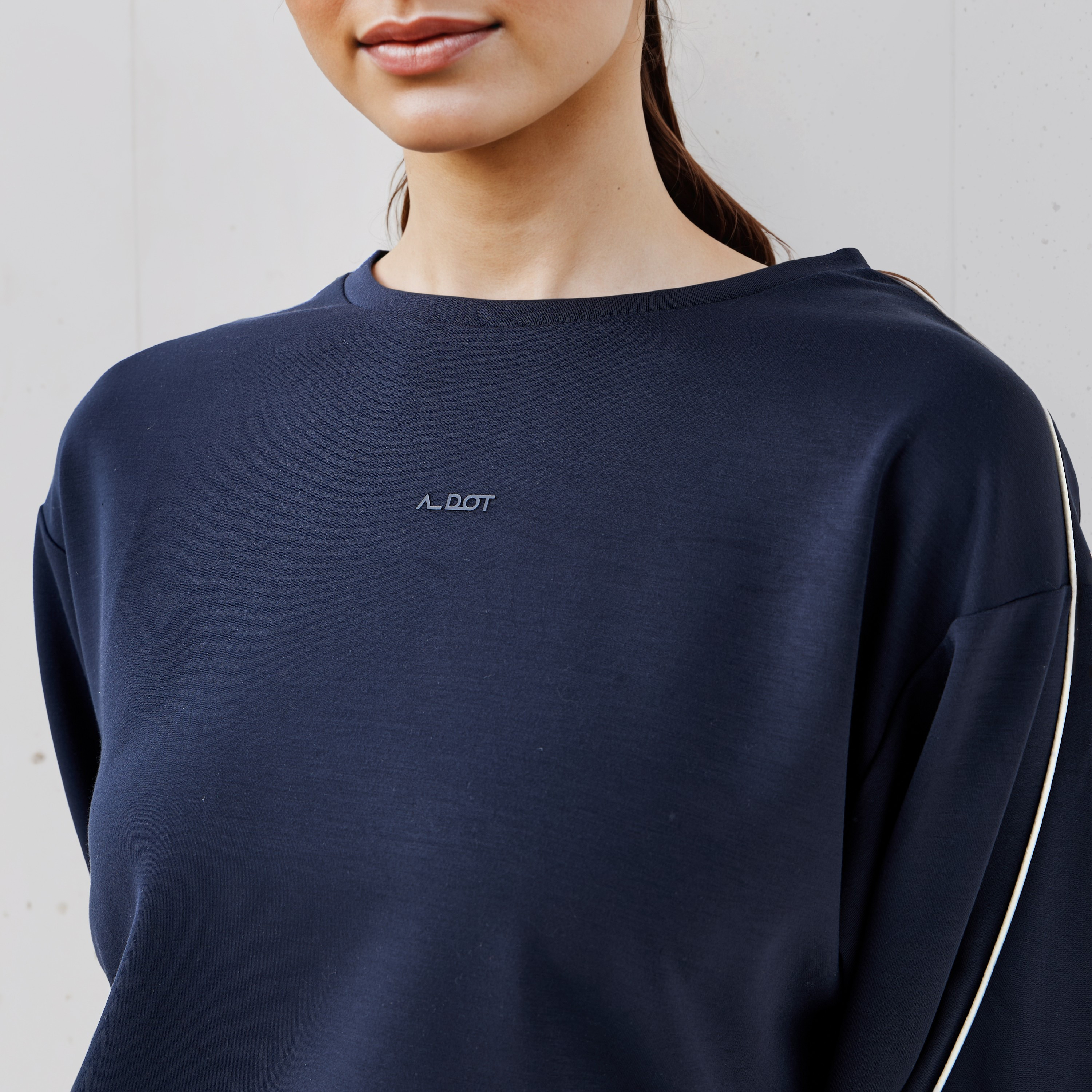 Piping Detail T-shirt with Long Sleeves-sports-women-clothing-tshirtsandvests-image-5