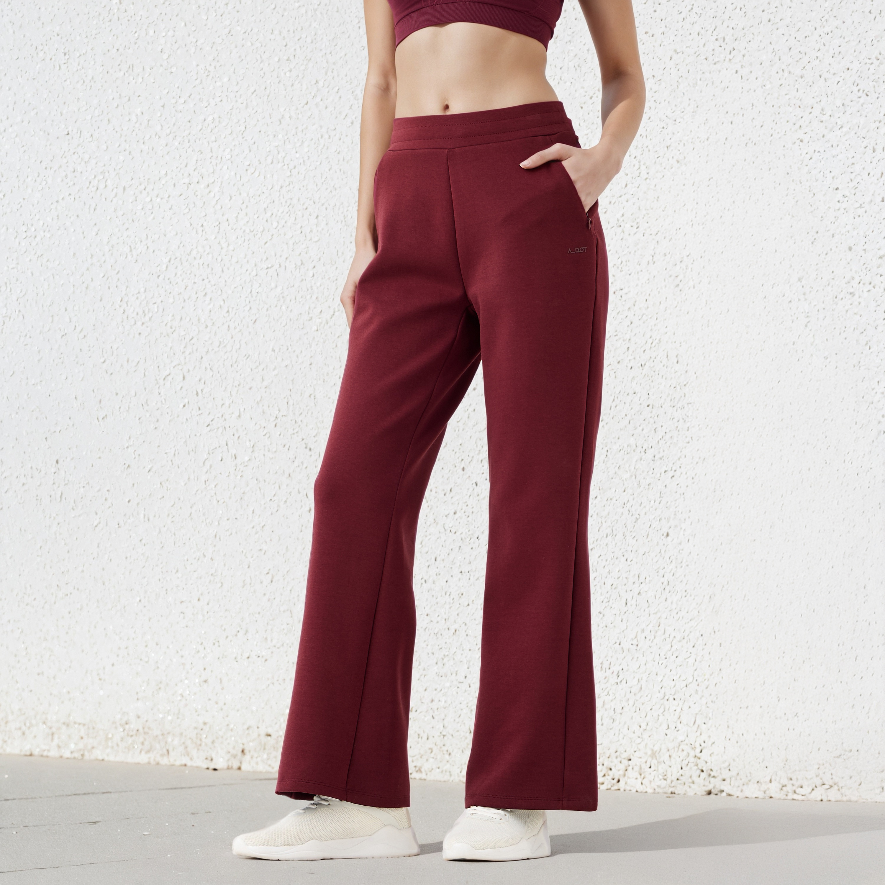 Women Regular Fit Zip Pocket Track Pants-women-clothing-sportswearandactivewear-trackpantsandtracksuits-image-1