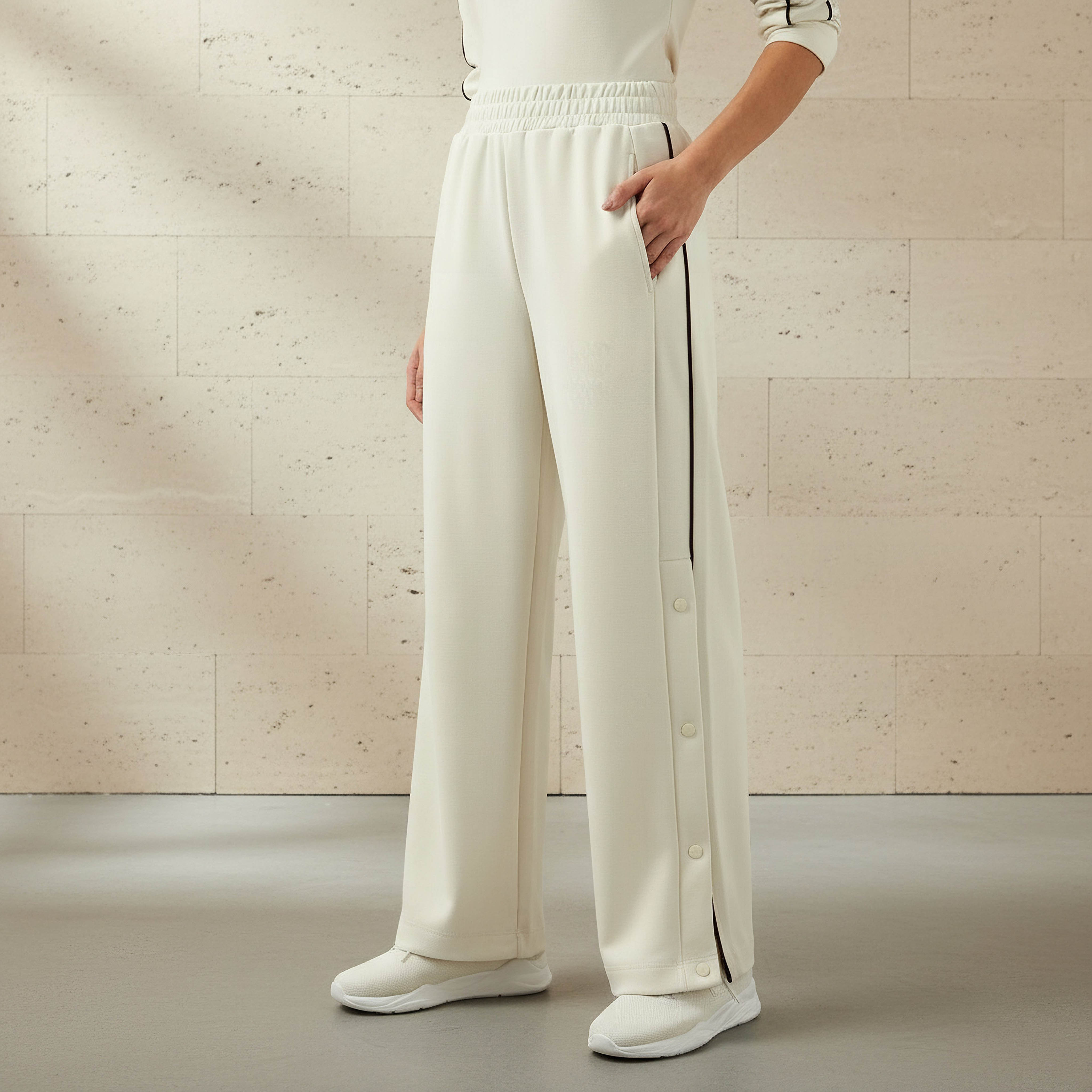 Women Regular Fit Joggers with Button Detail-women-clothing-sportswearandactivewear-bottoms-joggersandtrackpants-image-1