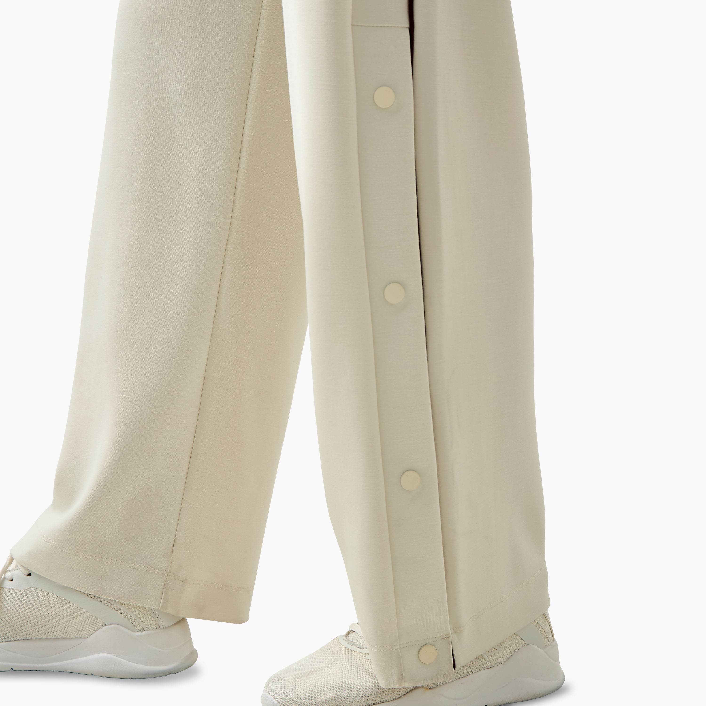 Women Regular Fit Joggers with Button Detail-women-clothing-sportswearandactivewear-bottoms-joggersandtrackpants-image-5
