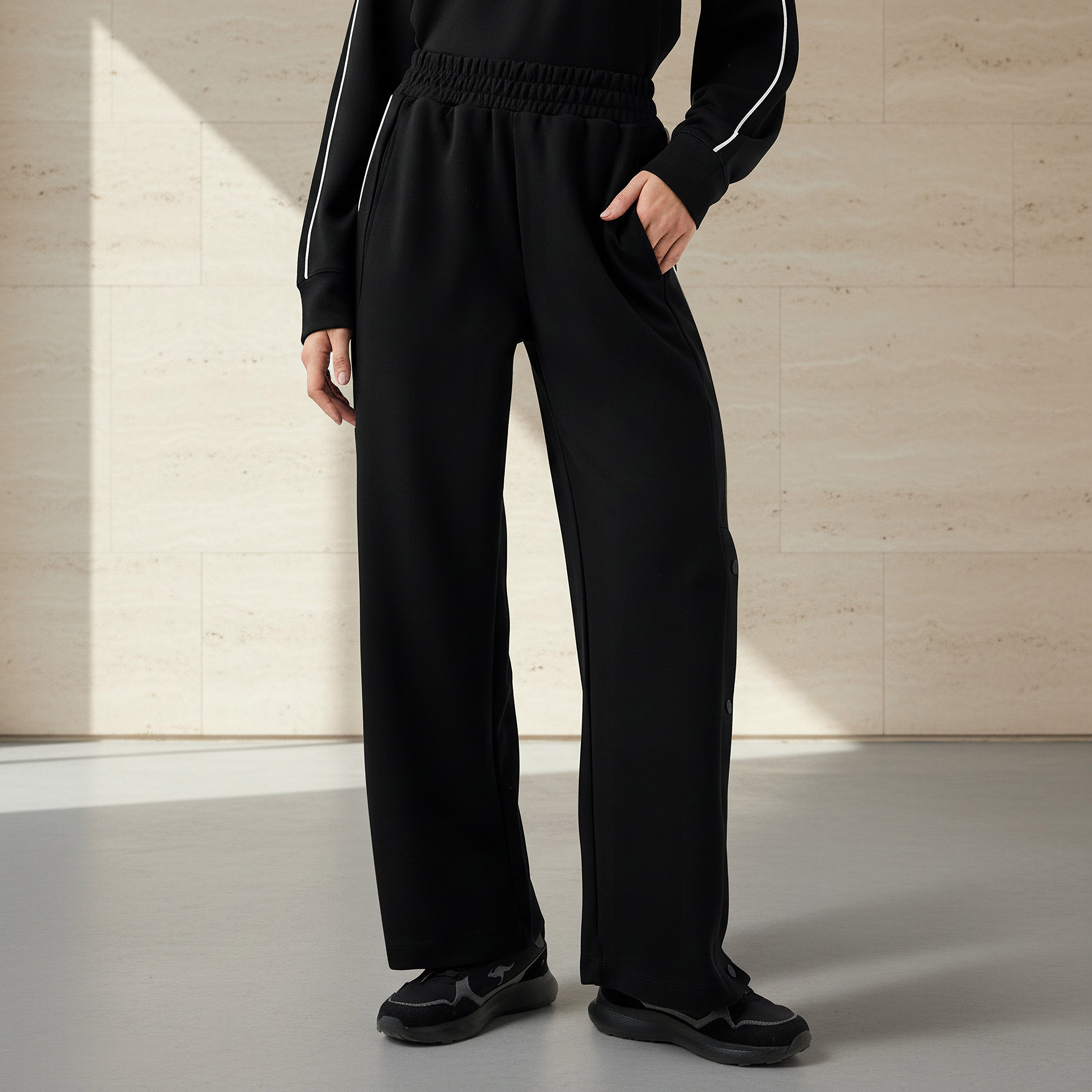 Women Regular Fit Joggers with Button Detail-women-clothing-sportswearandactivewear-bottoms-joggersandtrackpants-image-1