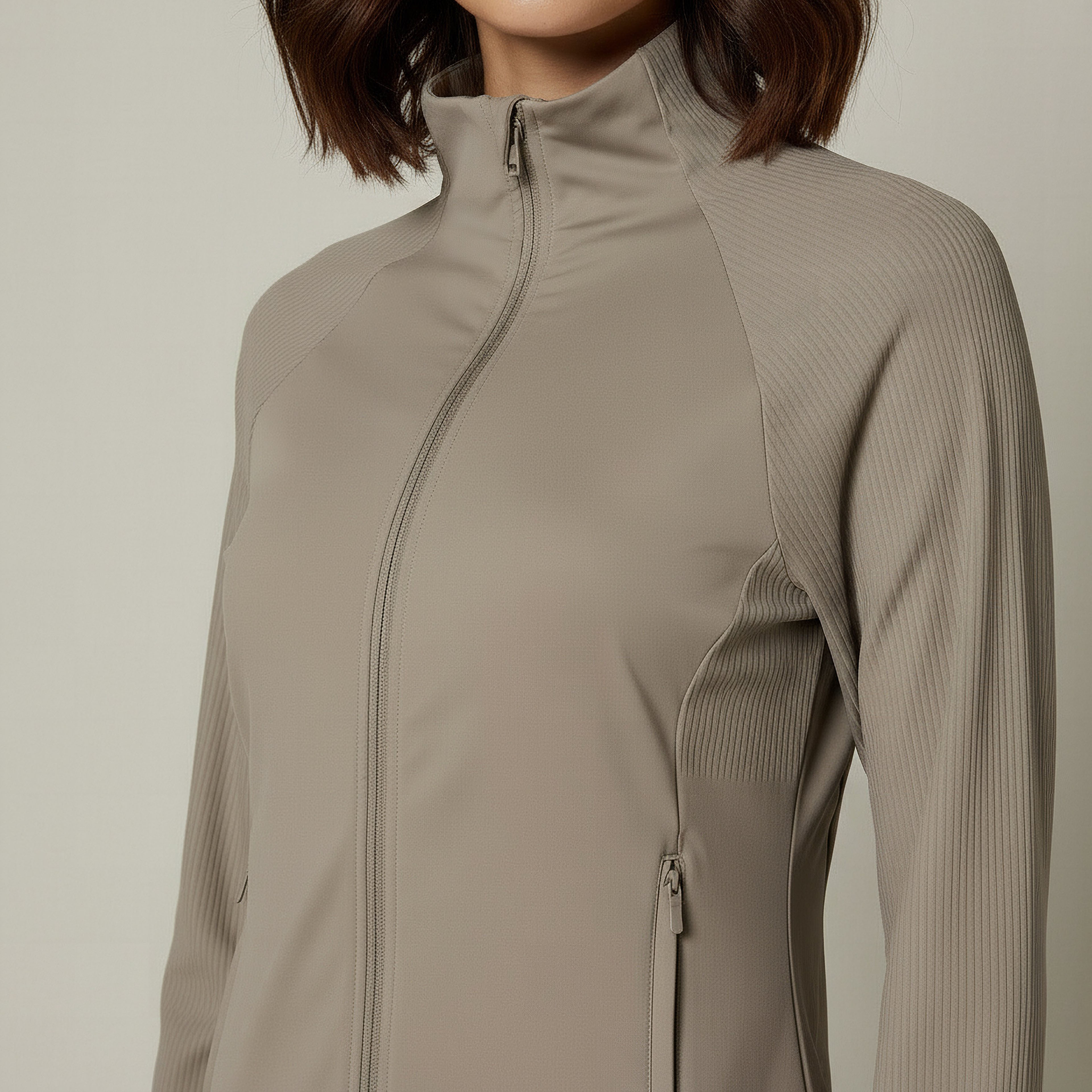 جاكيت مضلع قصير للنساء-women-clothing-sportswearandactivewear-coatsandjackets-jackets-image-1
