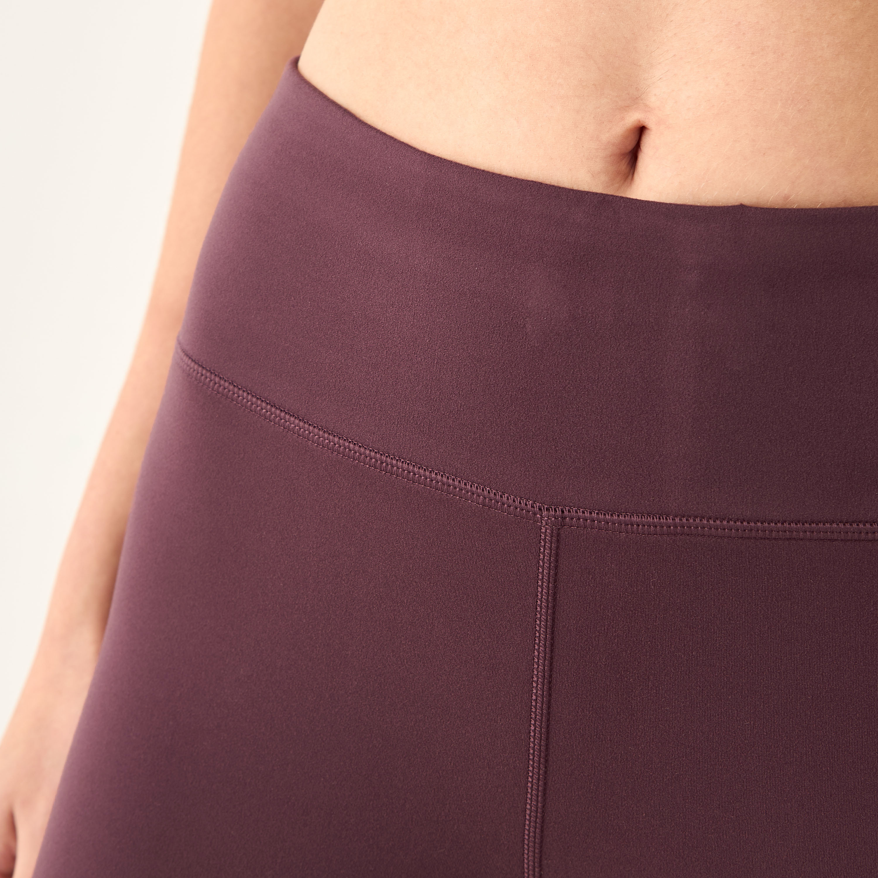 Performance Leggings with 2-Way Stretch-women-clothing-bottoms-leggings-image-5