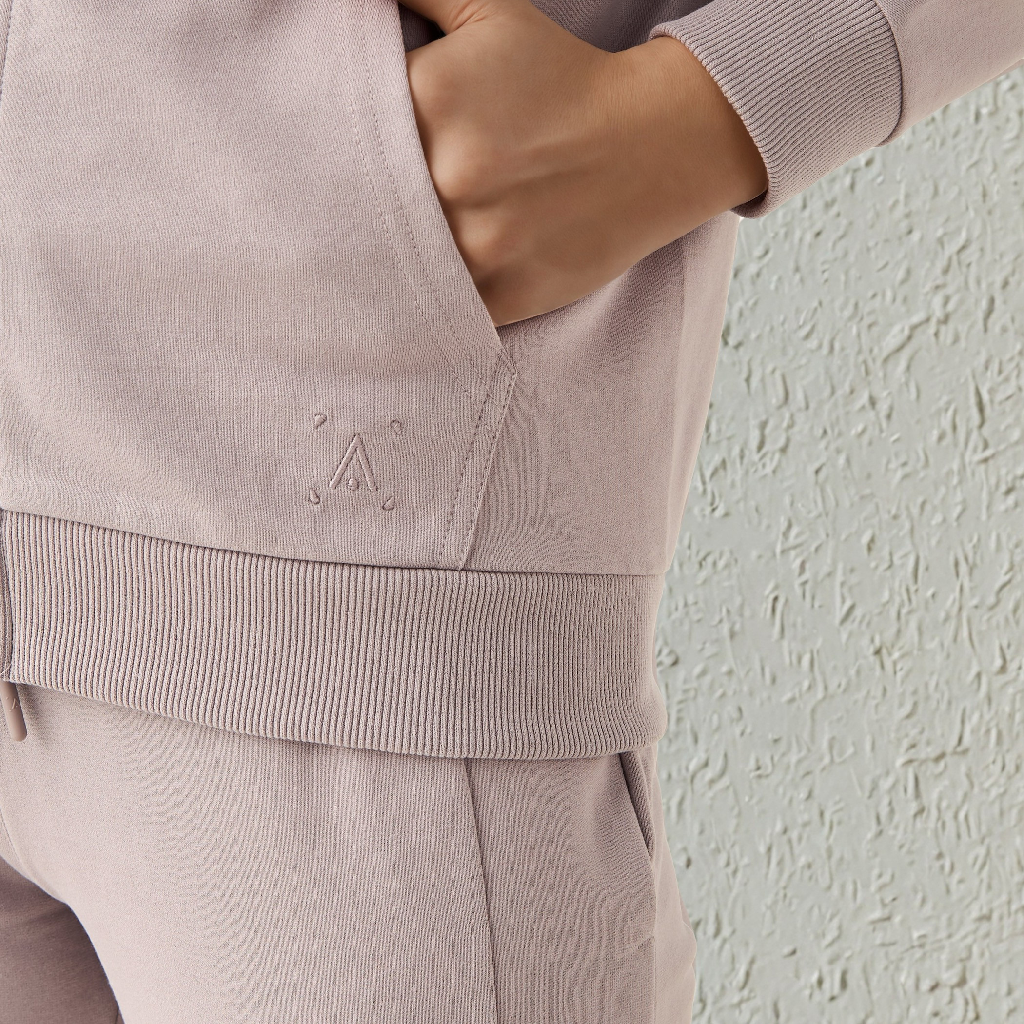 Women Hooded Jacket-women-clothing-sportswearandactivewear-coatsandjackets-jackets-image-4