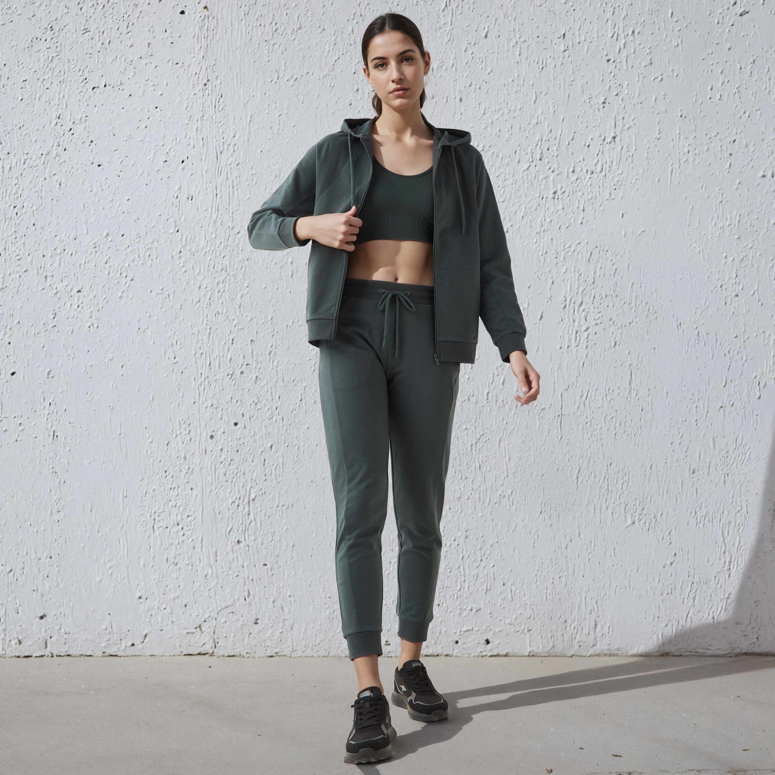 جاكيت بقبعة للنساء-women-clothing-sportswearandactivewear-coatsandjackets-jackets-image-4