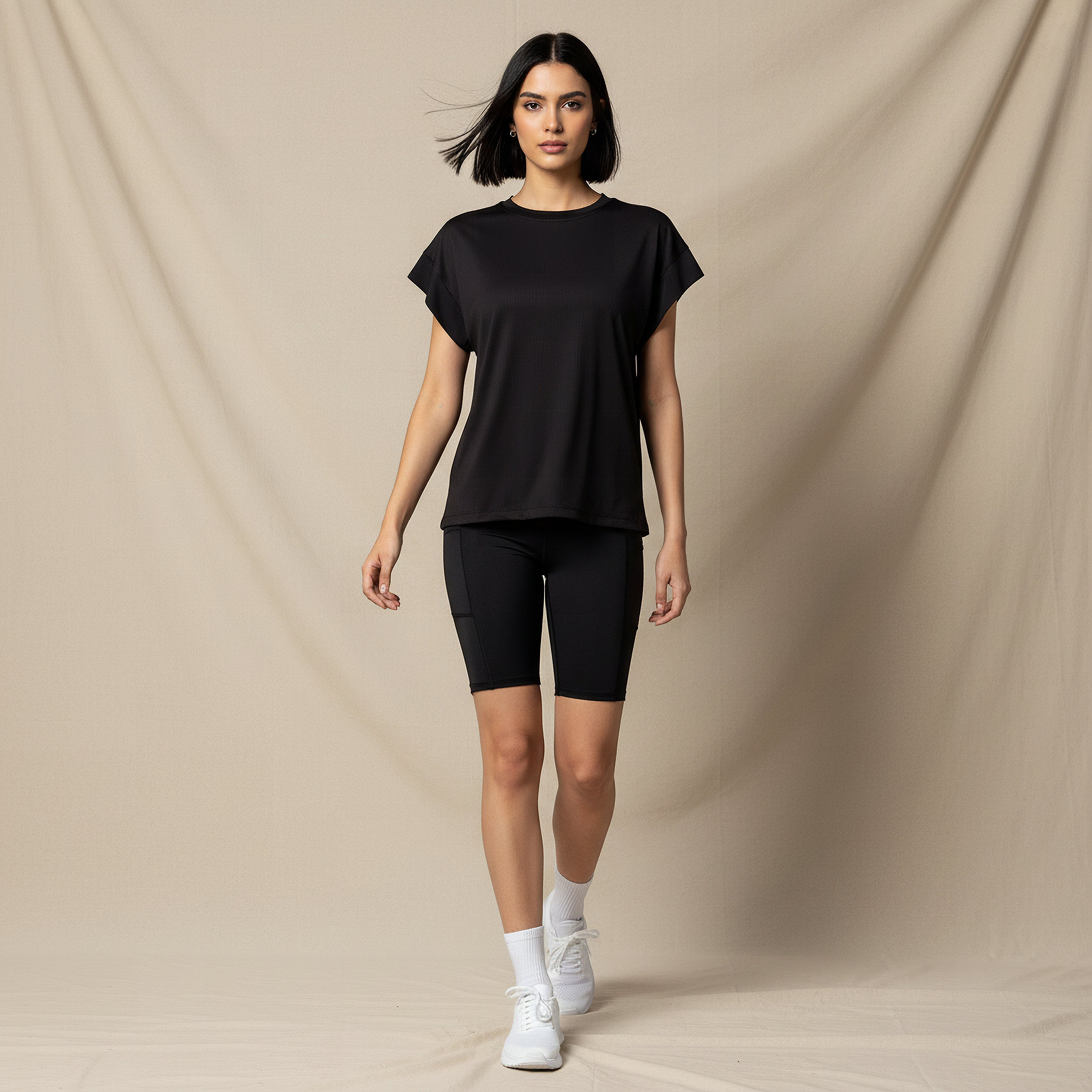 تيشيرت مضلع قابل للتمدد في اتجاهين بقصة مربعة للنساء-women-clothing-tshirts-image-4