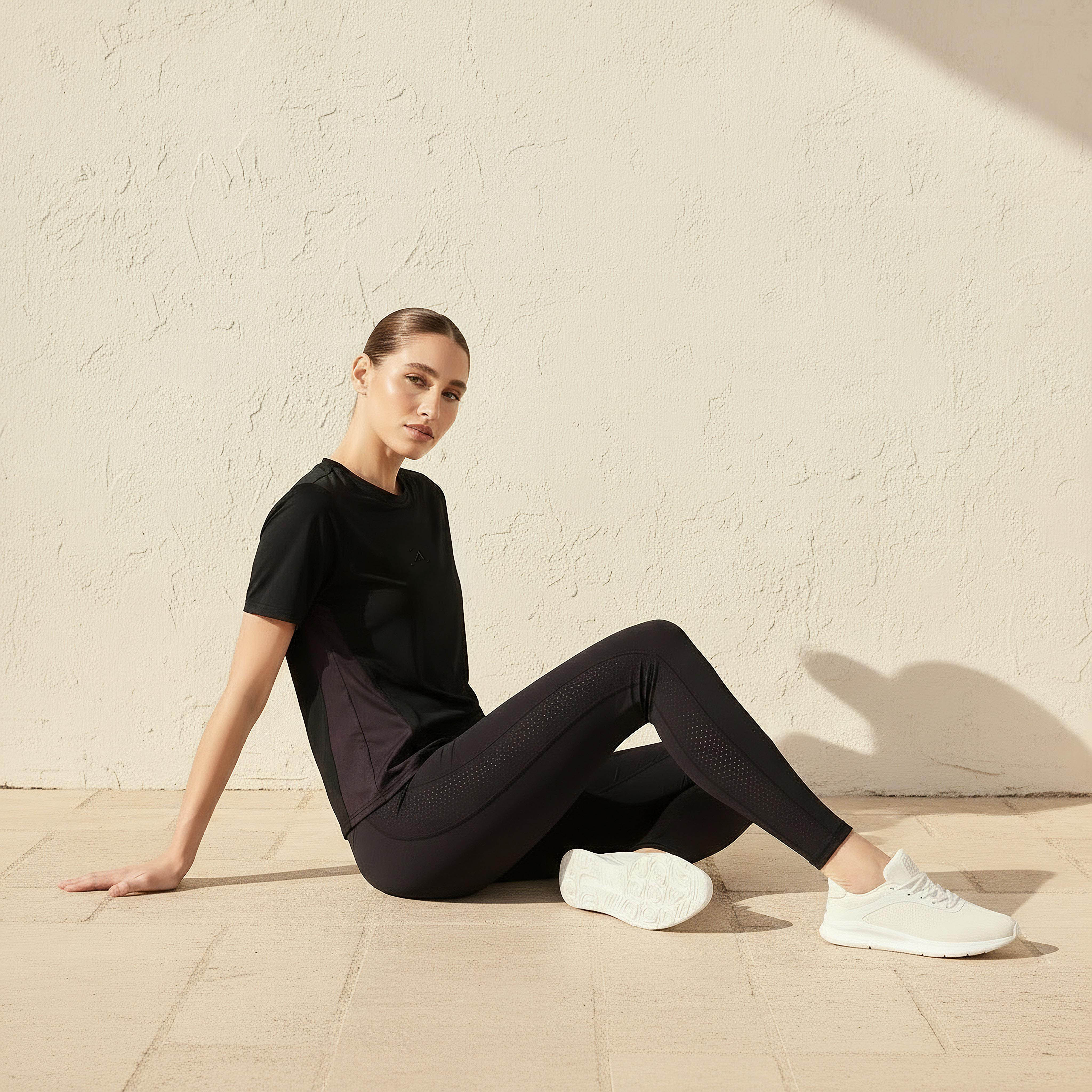 تيشيرت رياضي قابل للتمدد في اتجاهين للنساء-women-clothing-coordsets-image-6