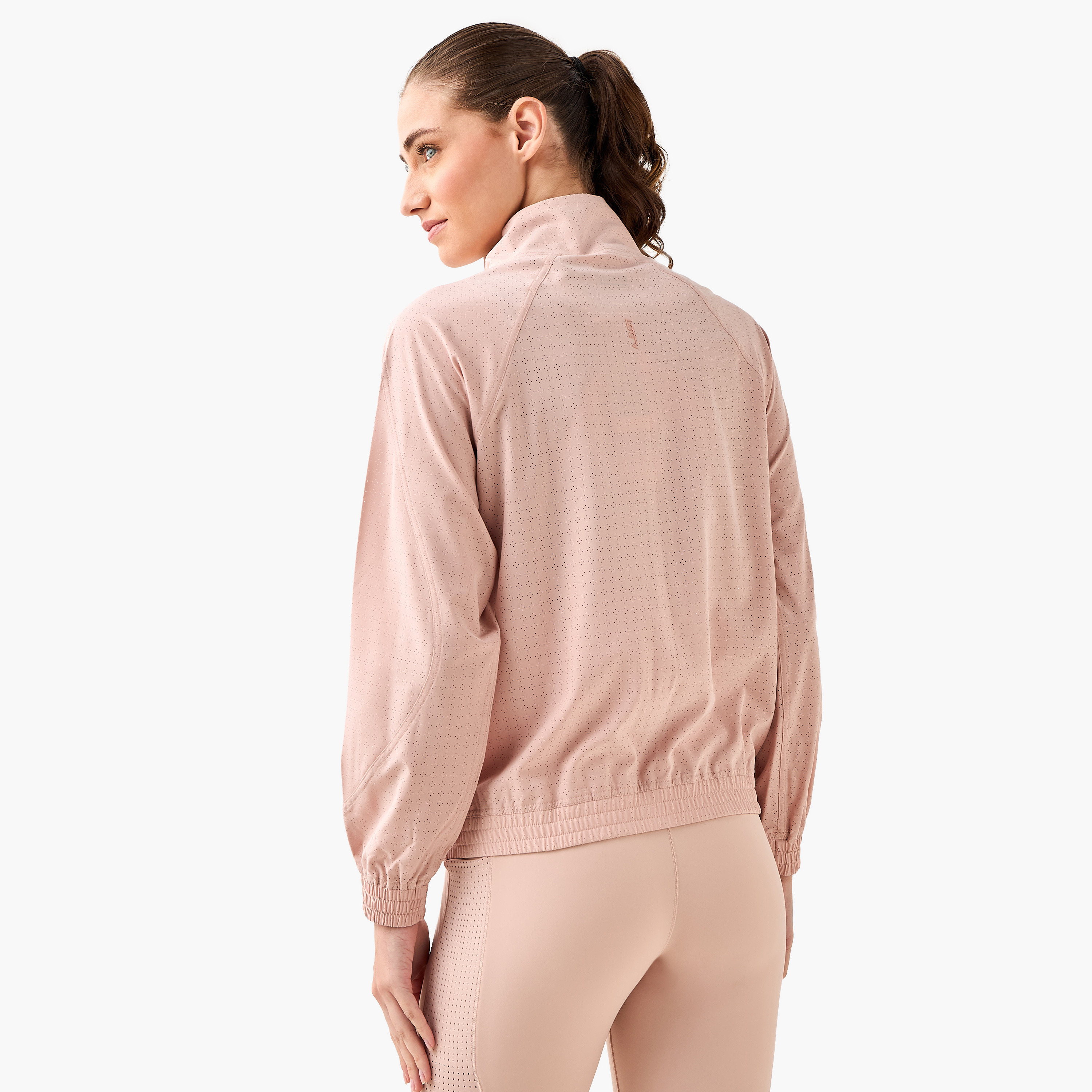 جاكيت مثقّب مطاطي باتجاهين للنساء-women-clothing-sportswearandactivewear-coatsandjackets-jackets-image-2