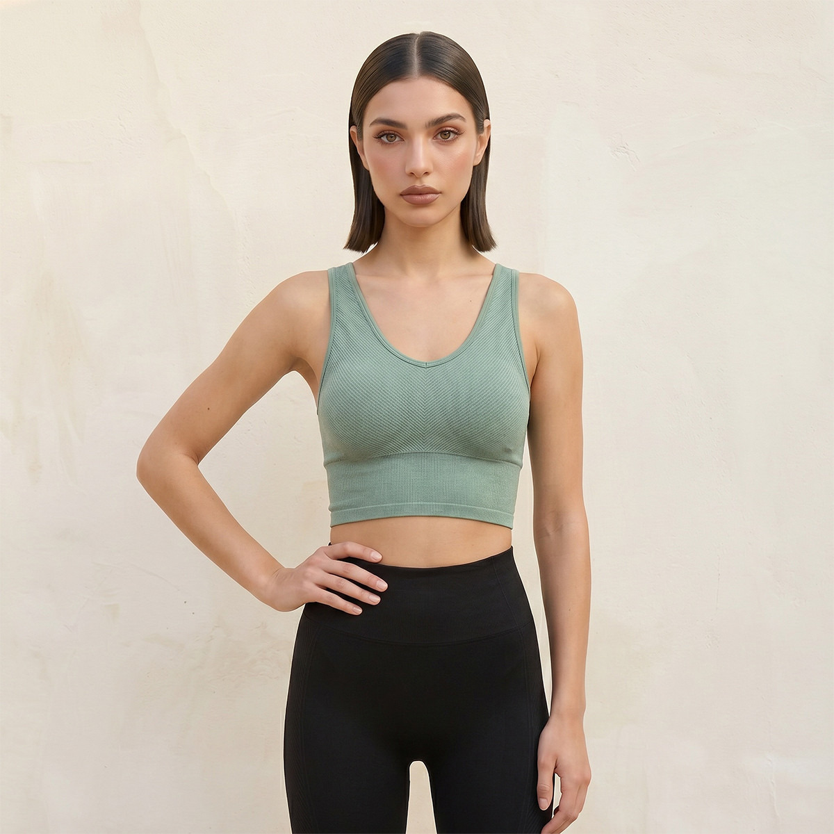 صدرية رياضية بملمس ناعم وياقة V-women-clothing-lingerie-bras-image-1