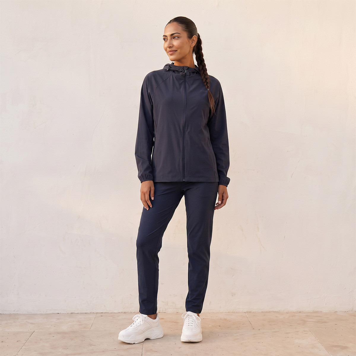 جاكيت بغطاء رأس وسحاب-sports-women-clothing-coatsandjackets-jackets-image-2