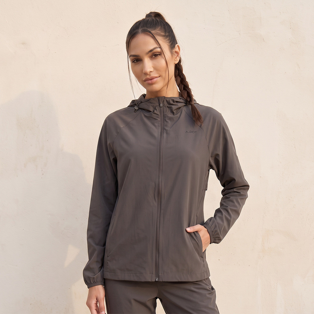 جاكيت بغطاء رأس وسحاب-sports-women-clothing-coatsandjackets-jackets-image-1