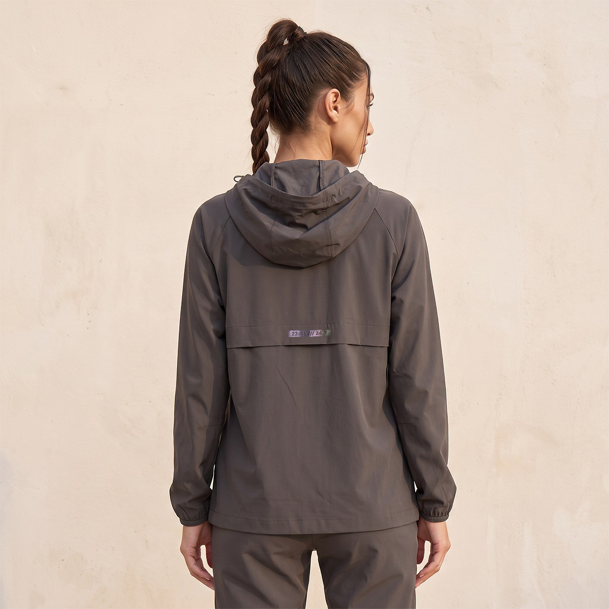 جاكيت بغطاء رأس وسحاب-sports-women-clothing-coatsandjackets-jackets-image-3