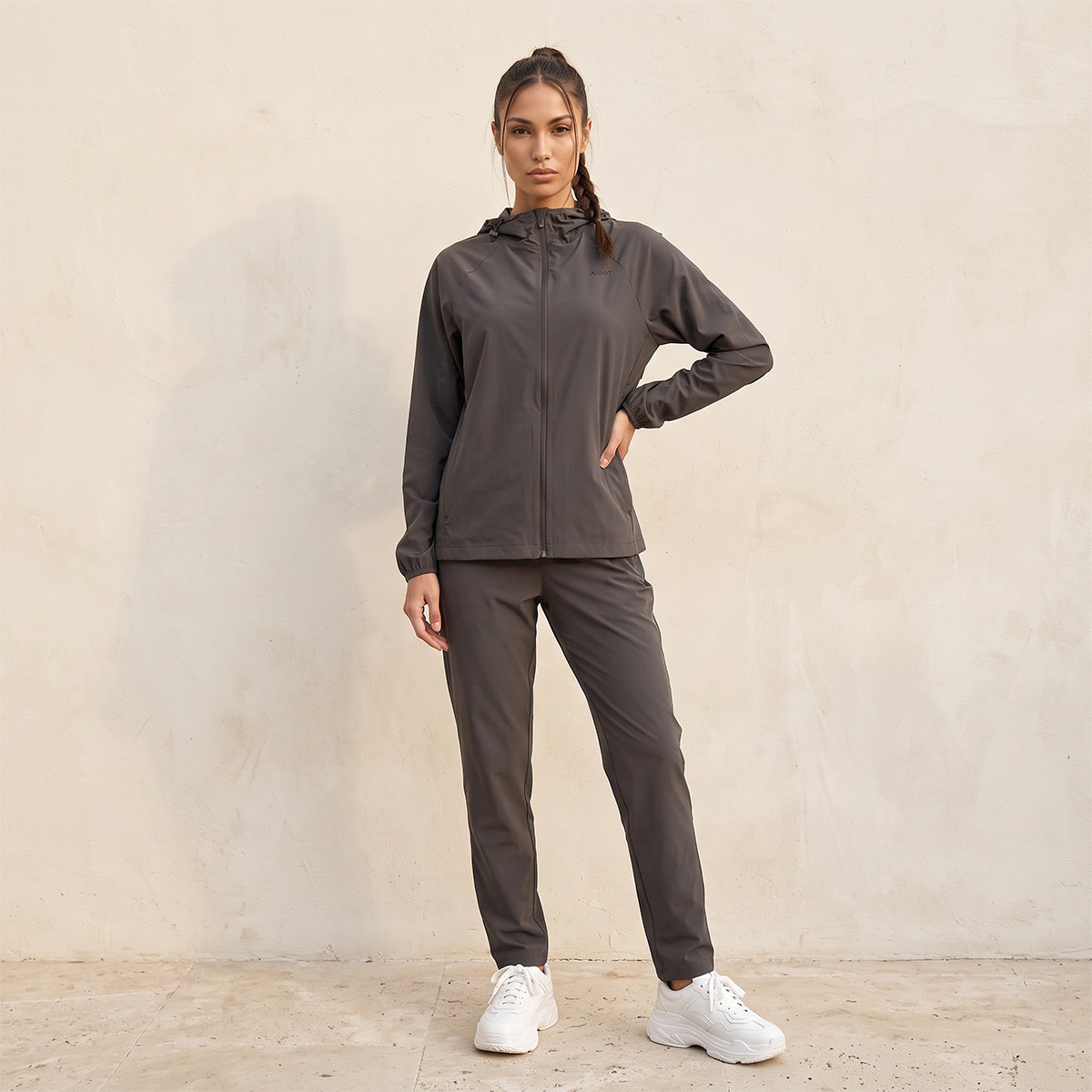 جاكيت بغطاء رأس وسحاب-sports-women-clothing-coatsandjackets-jackets-image-4