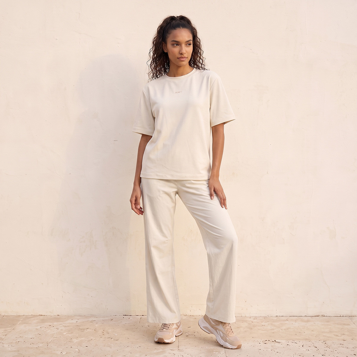 Waffle Textured 2-Way Stretch T-shirt-sports-women-clothing-tshirtsandvests-image-2