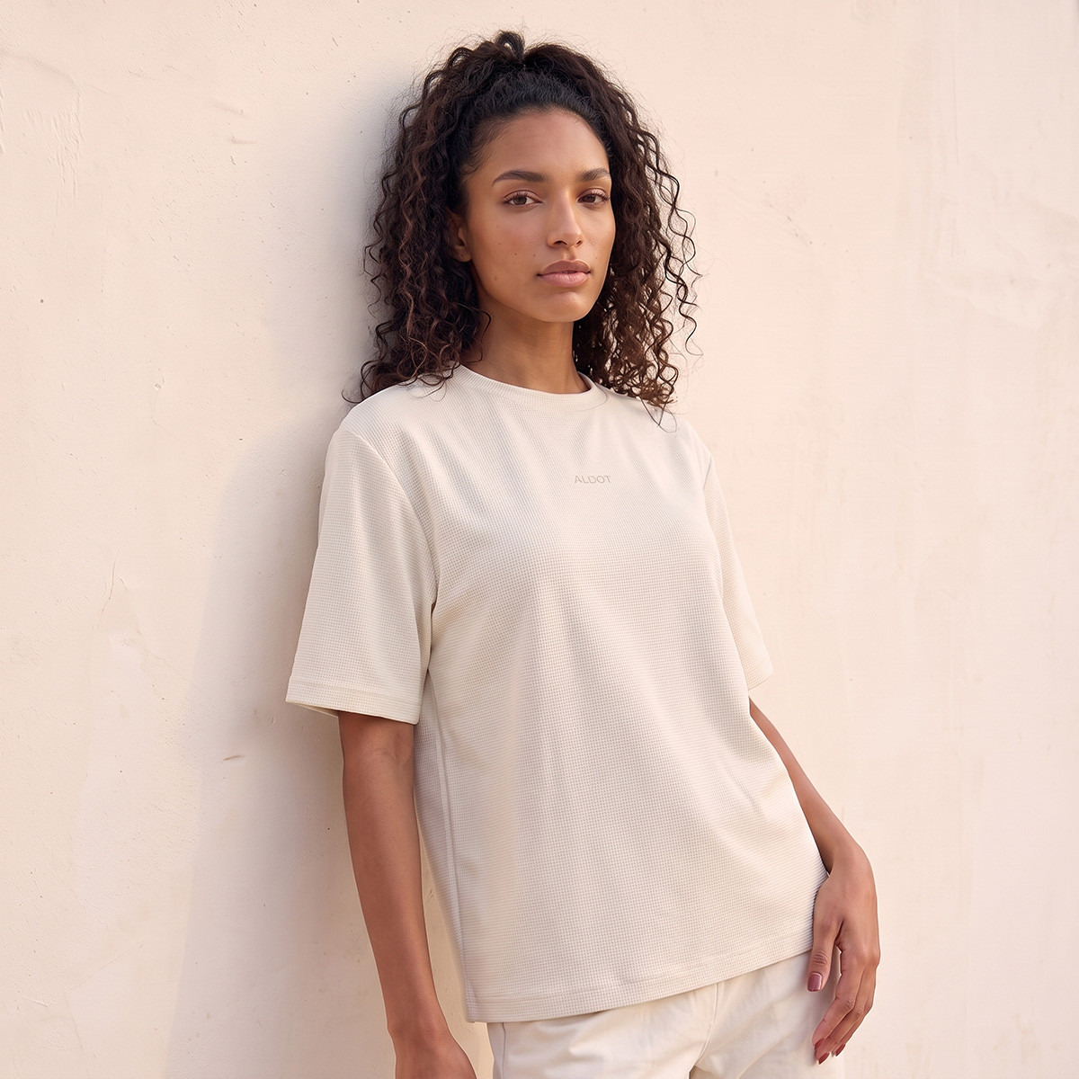 Waffle Textured 2-Way Stretch T-shirt-sports-women-clothing-tshirtsandvests-image-6
