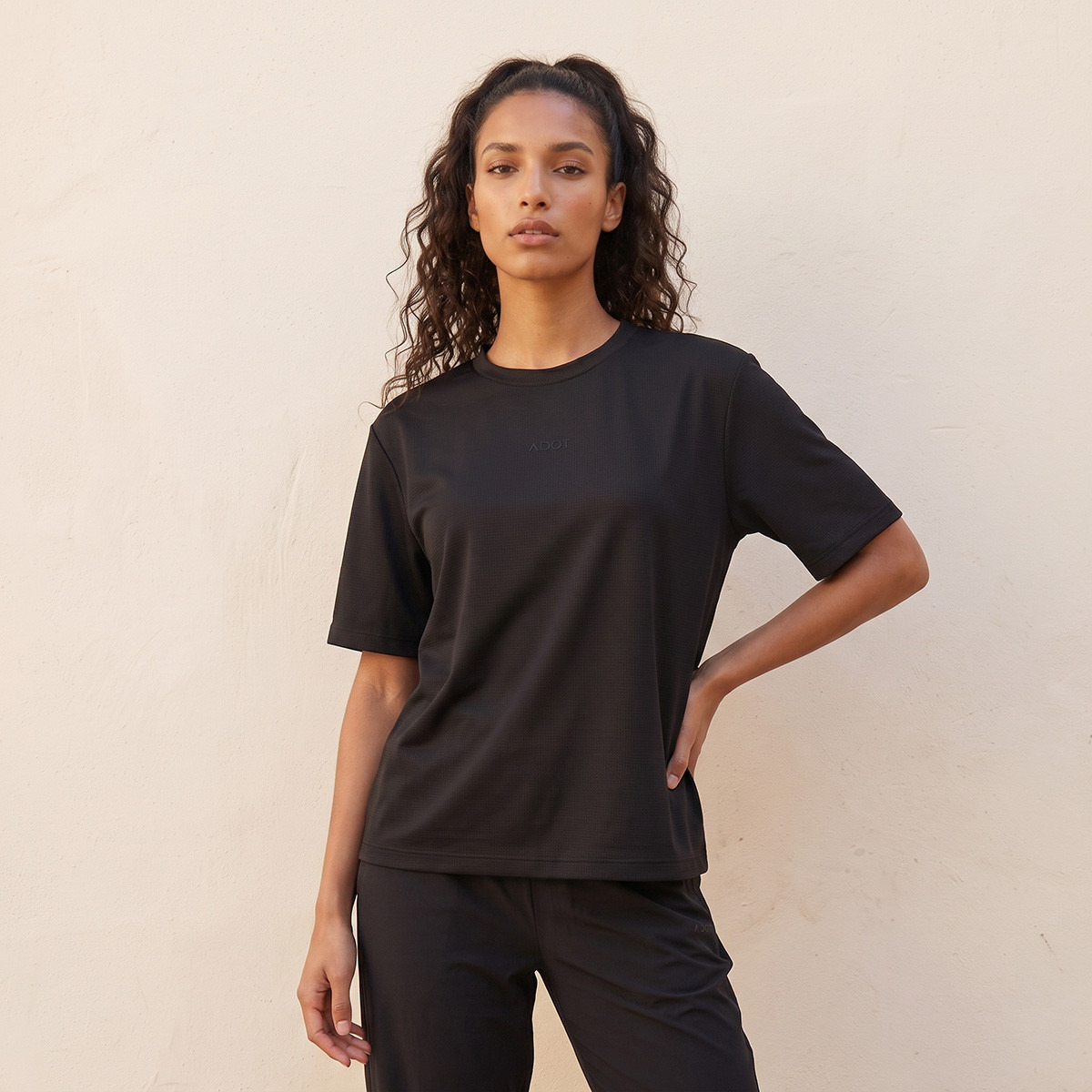 Waffle Textured 2-Way Stretch T-shirt-sports-women-clothing-tshirtsandvests-image-1