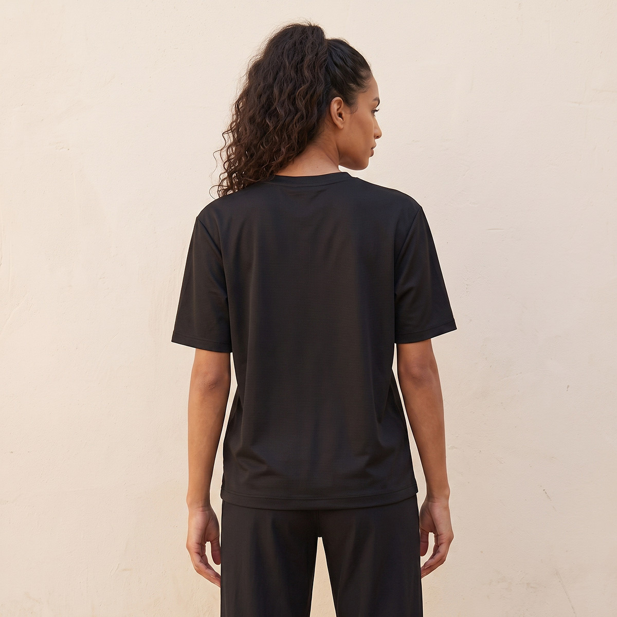 Waffle Textured 2-Way Stretch T-shirt-sports-women-clothing-tshirtsandvests-image-3