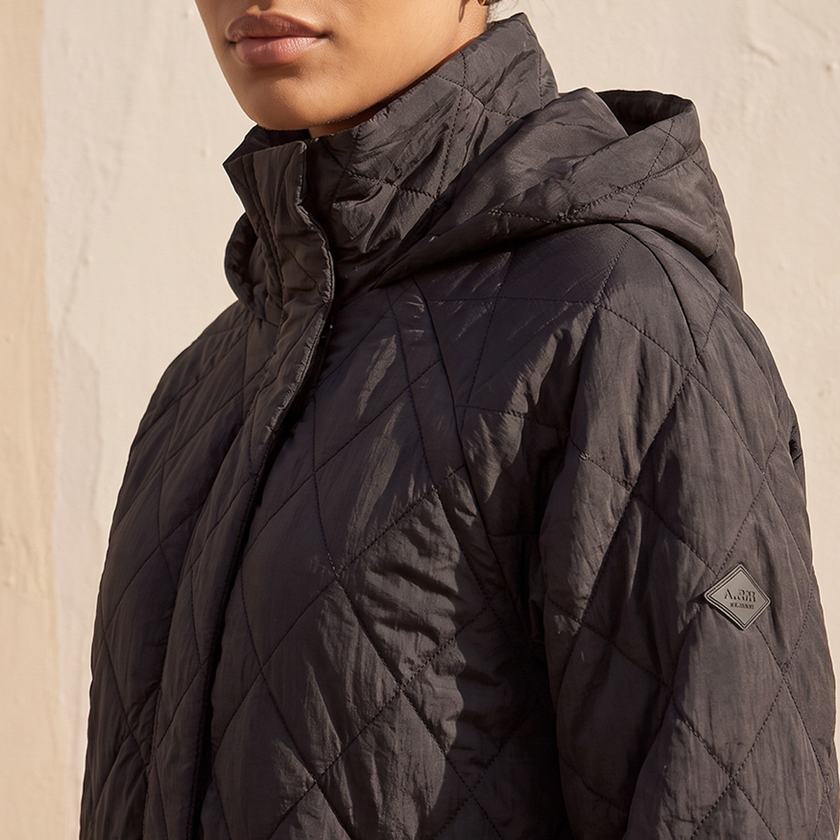 جاكيت مبطن بغطاء رأس-sports-women-clothing-coatsandjackets-jackets-image-4