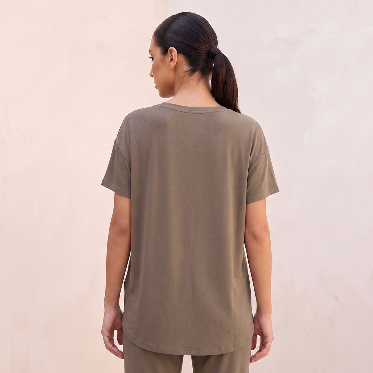 2 Way Stretch Boxy T-shirt-sports-women-clothing-tshirtsandvests-image-3