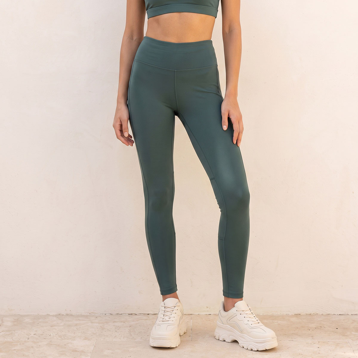 بنطلون ليقنز رياضي مطاطي-women-clothing-sportswearandactivewear-bottoms-leggings-image-1