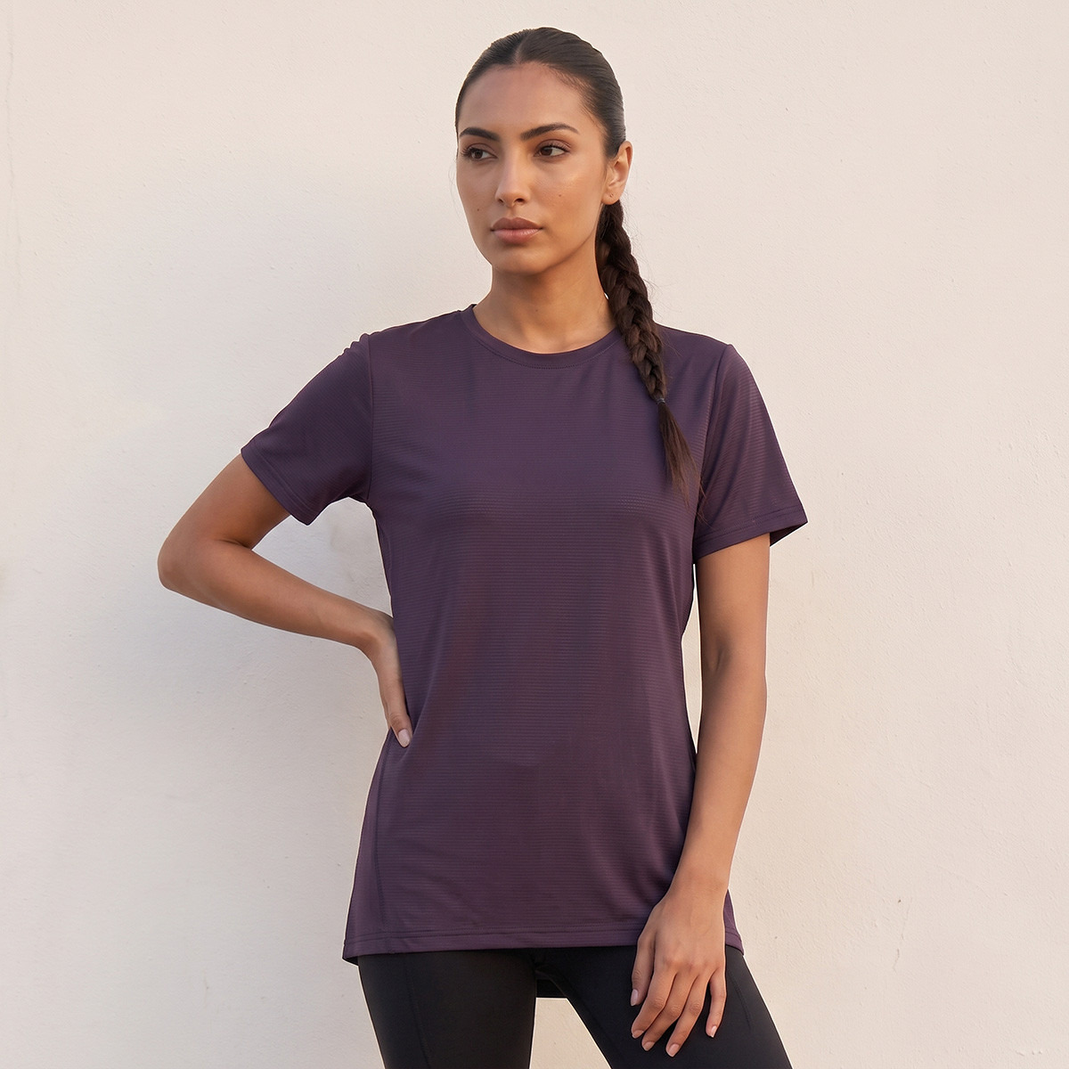 Textured 2-Way Stretch T-shirt-sports-women-clothing-tshirtsandvests-image-1