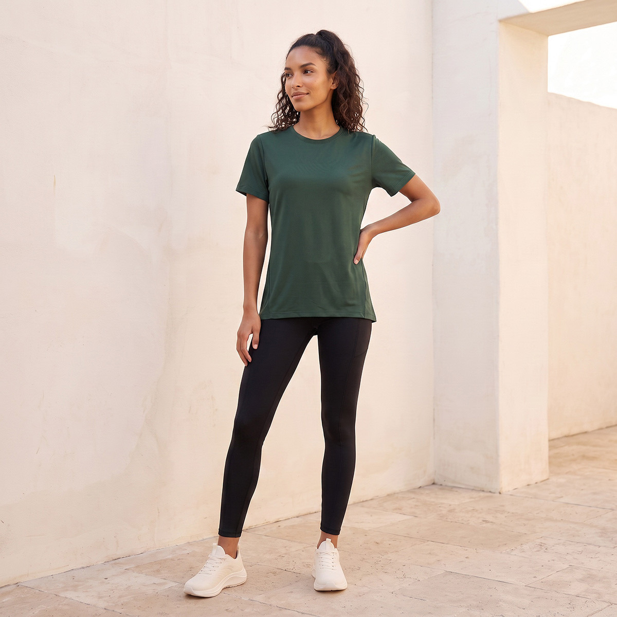 تيشيرت مرن بتصميم بارز الملمس-sports-women-clothing-tshirtsandvests-image-5