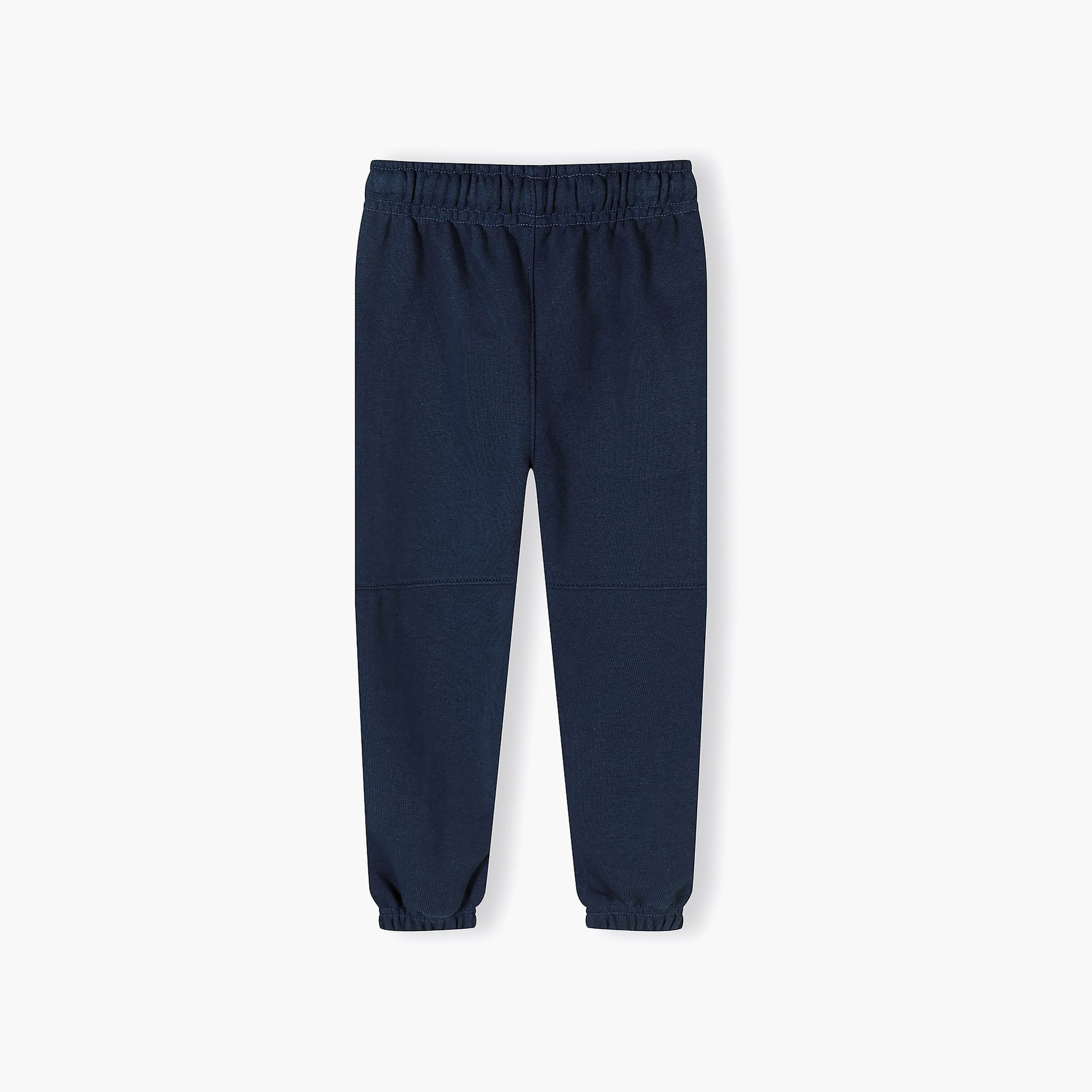 طقم سويت شيرت وبنطلون رياضي جوغر بألوان متباينة وأكمام طويلة من مينوتي-boys-clothing-setsandcoords-image-6