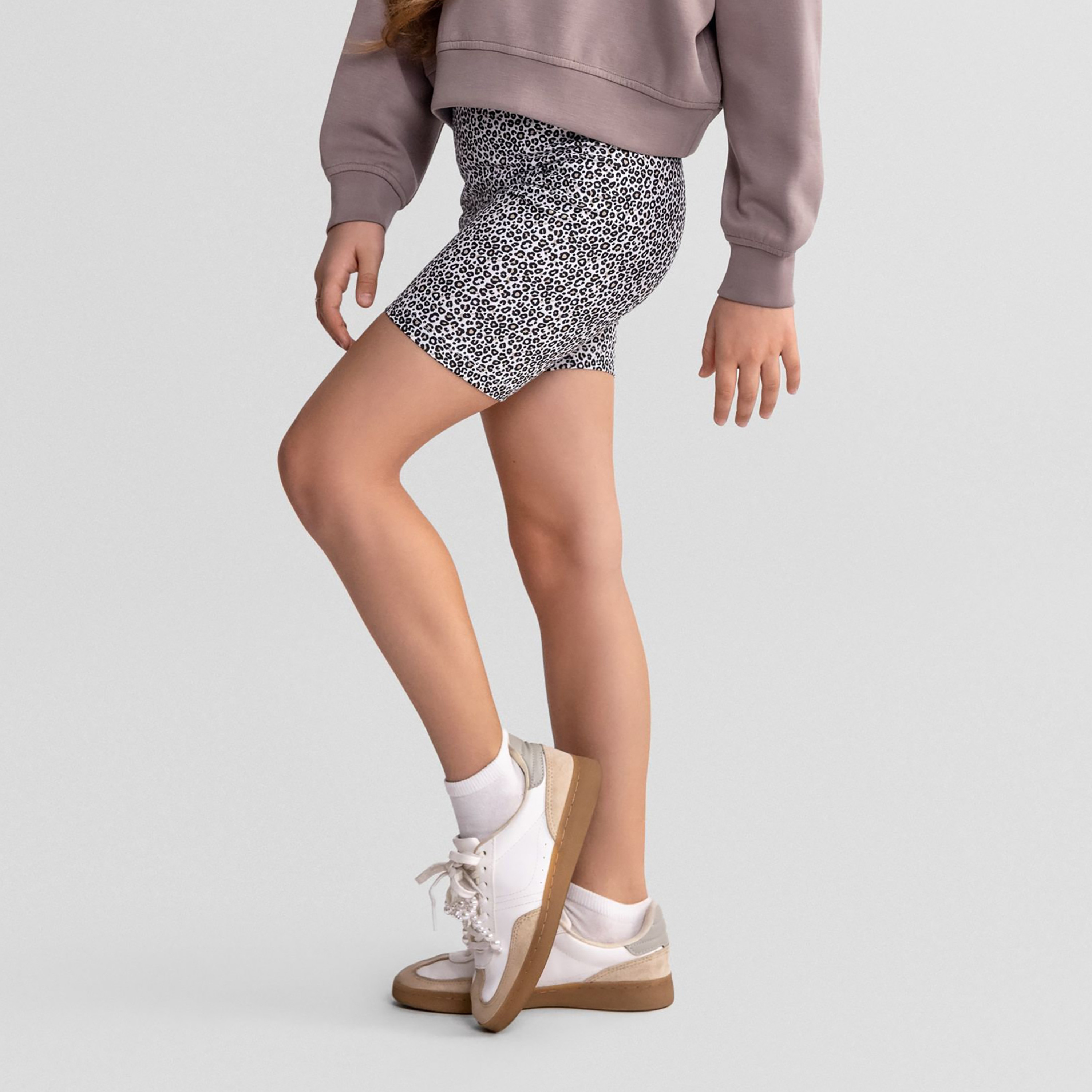 طقم ليجنز سايكلينج شورت مطبوع 5 قطع من مينوتي-girls-clothing-bottoms-leggings-image-2