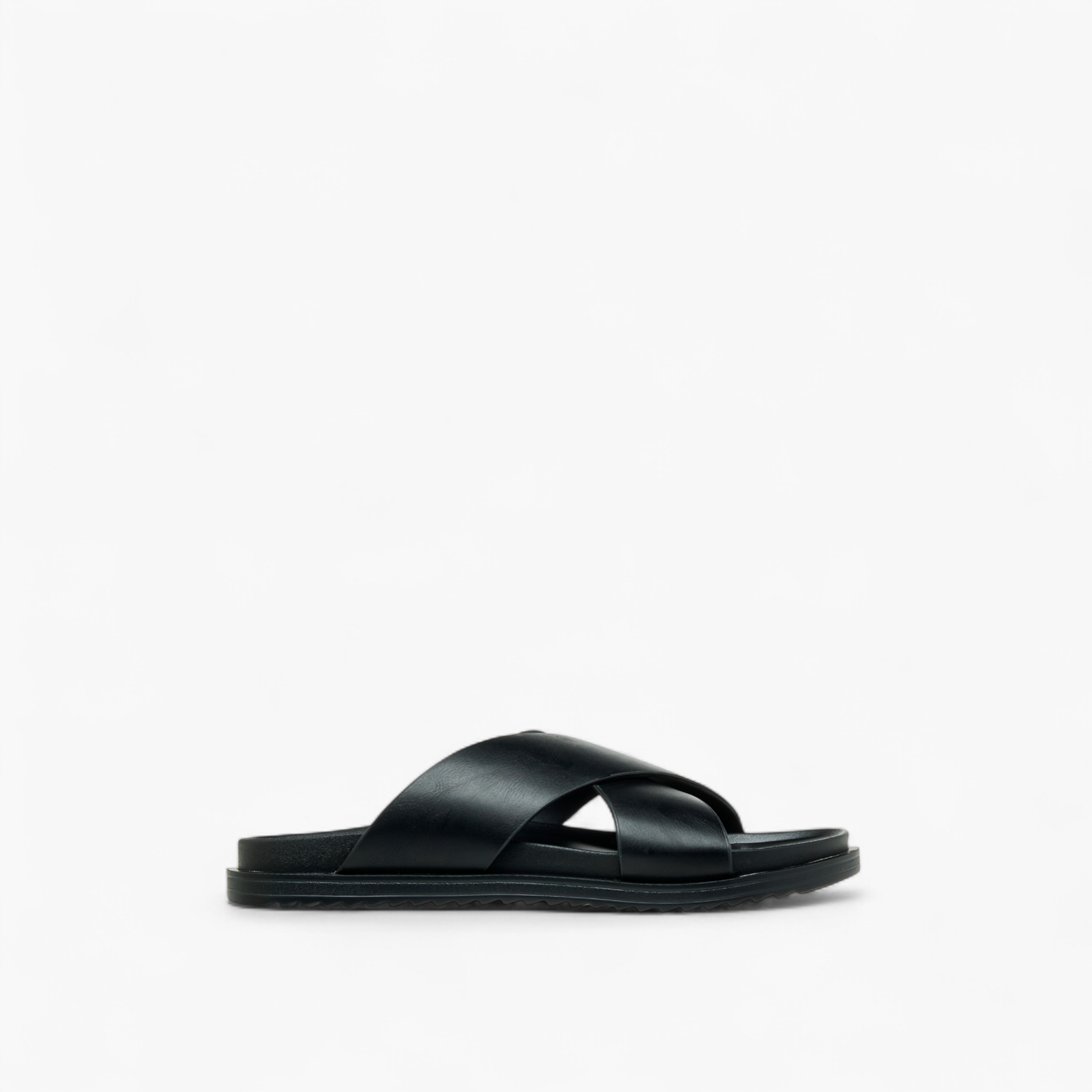 صندل سهل الارتداء بأحزمة متقاطعة من إل أو إل من شو إكسبريس-men-shoes-sandals-image-3