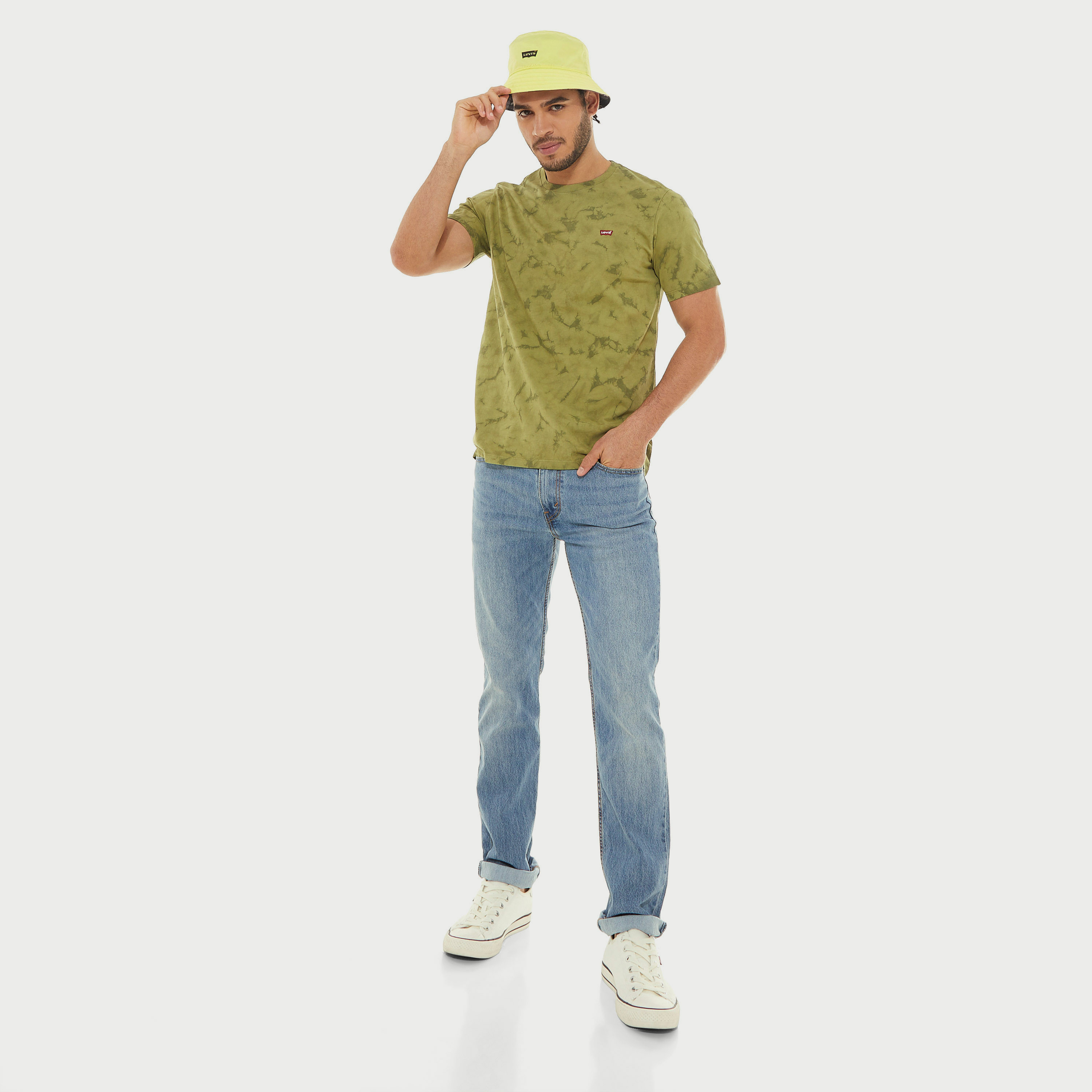 بنطال جينز من ليفايز بمتوسط الارتفاع مع سليم فت بلون ازرق-men-clothing-bottoms-jeans-image-1