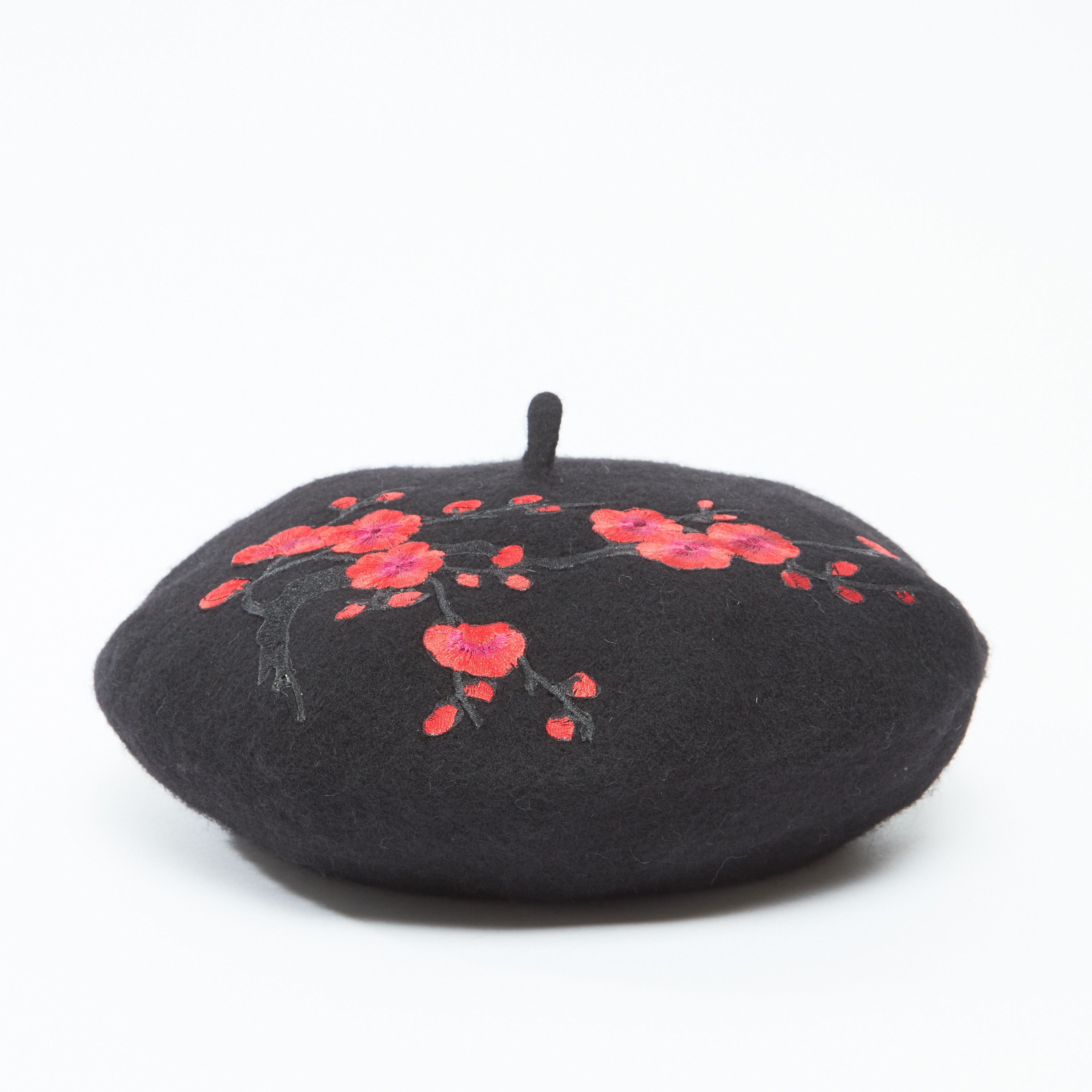 قبعة بيريه بطبعات-women-clothingaccessories-capsandhats-image-1
