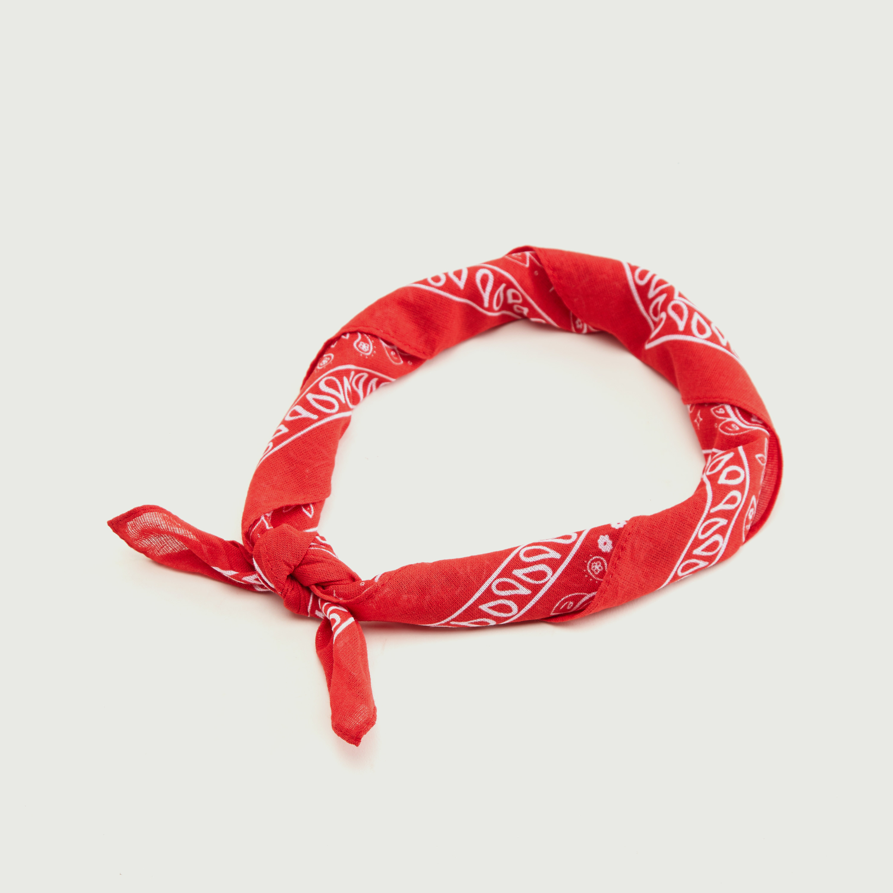 باندانا بطبعات بيزلي-women-hairaccessories-image-1