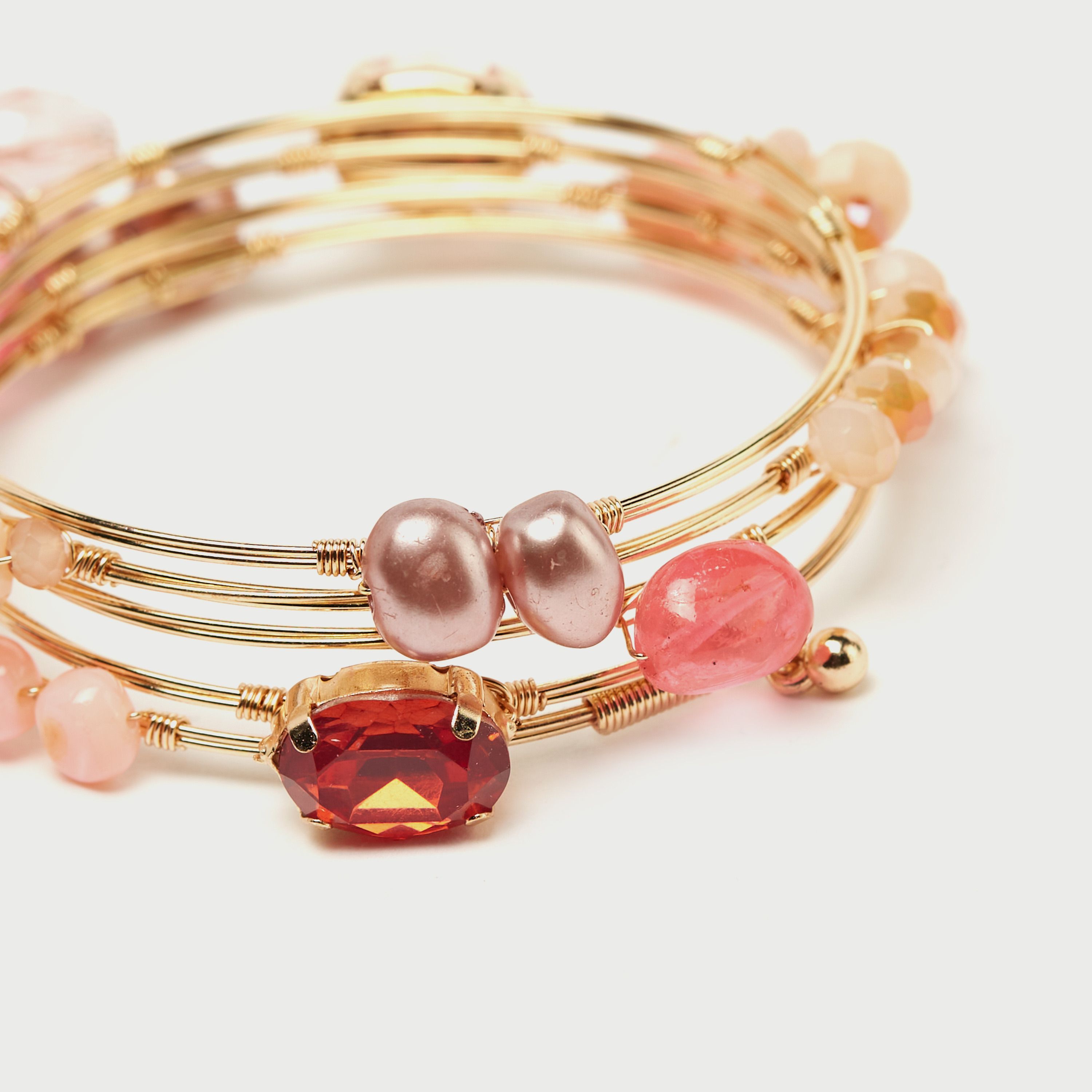 سوار لولبي مزين بالخرز-women-watchesandjewellery-jewellery-banglesandbracelets-image-4