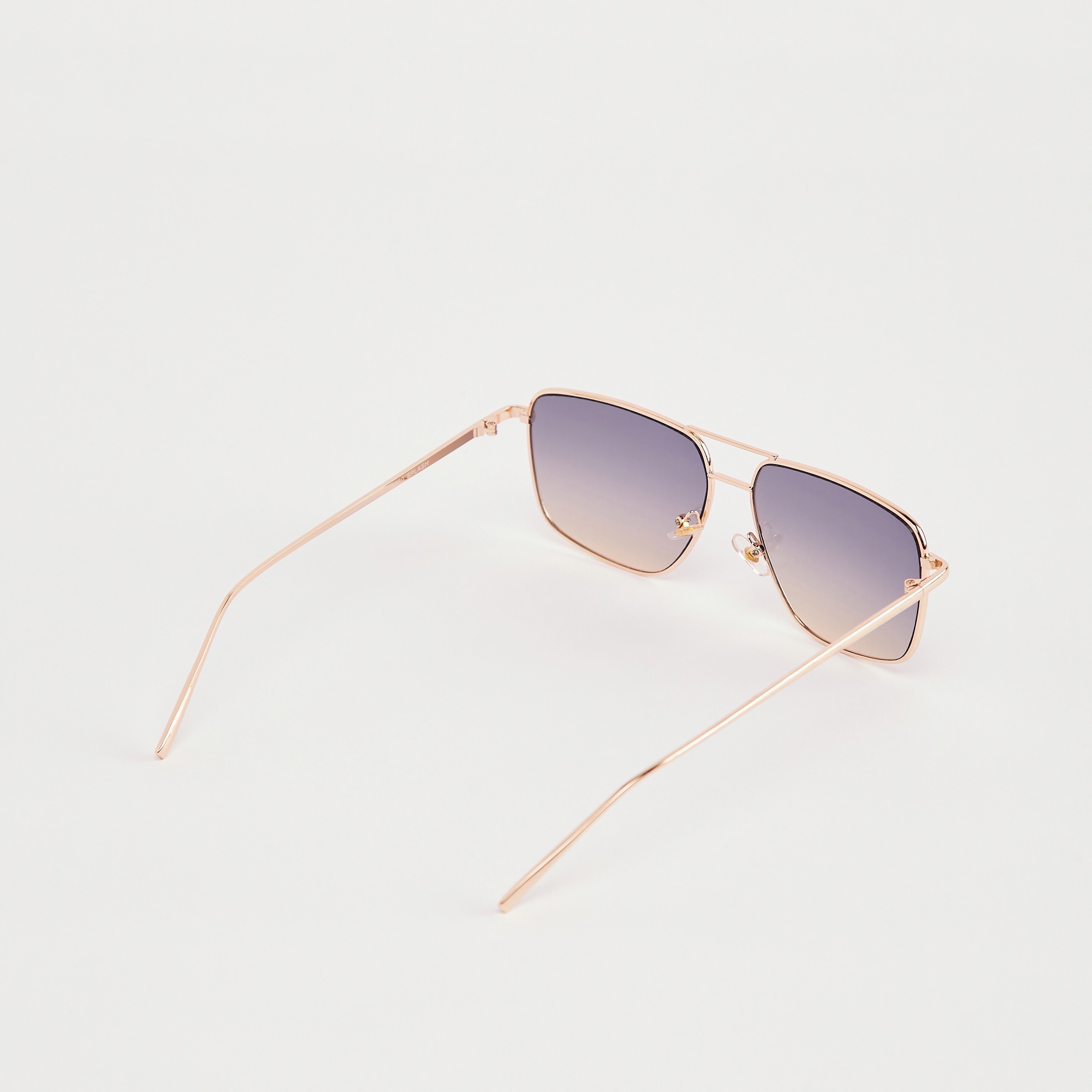 نظّارة شمسيّة بإطار كامل وعدسات ملوّنة ووسادات أنف-women-sunglasses-image-3