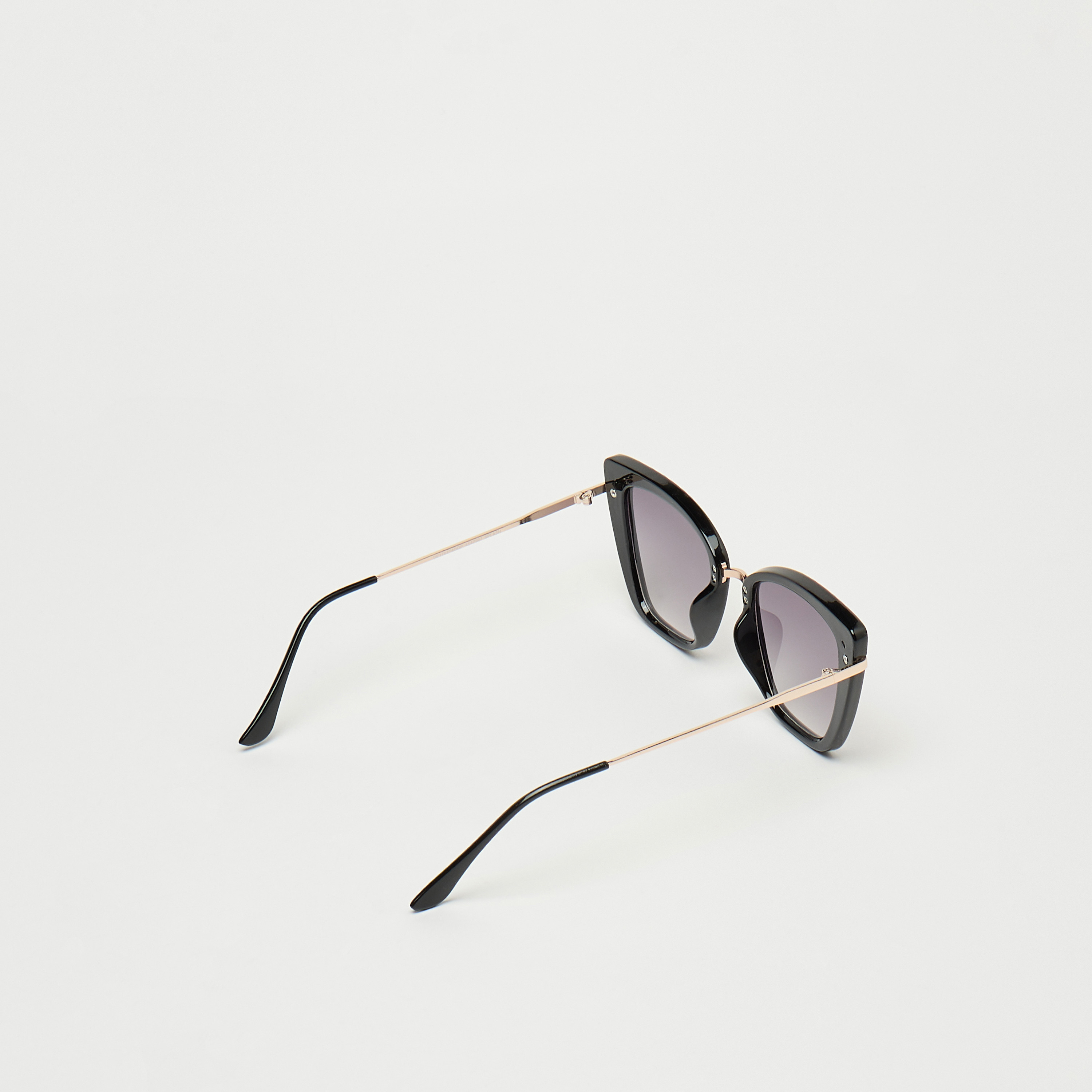 نظّارة شمسية بعدسات ملونة وإطار كامل-women-sunglasses-image-3