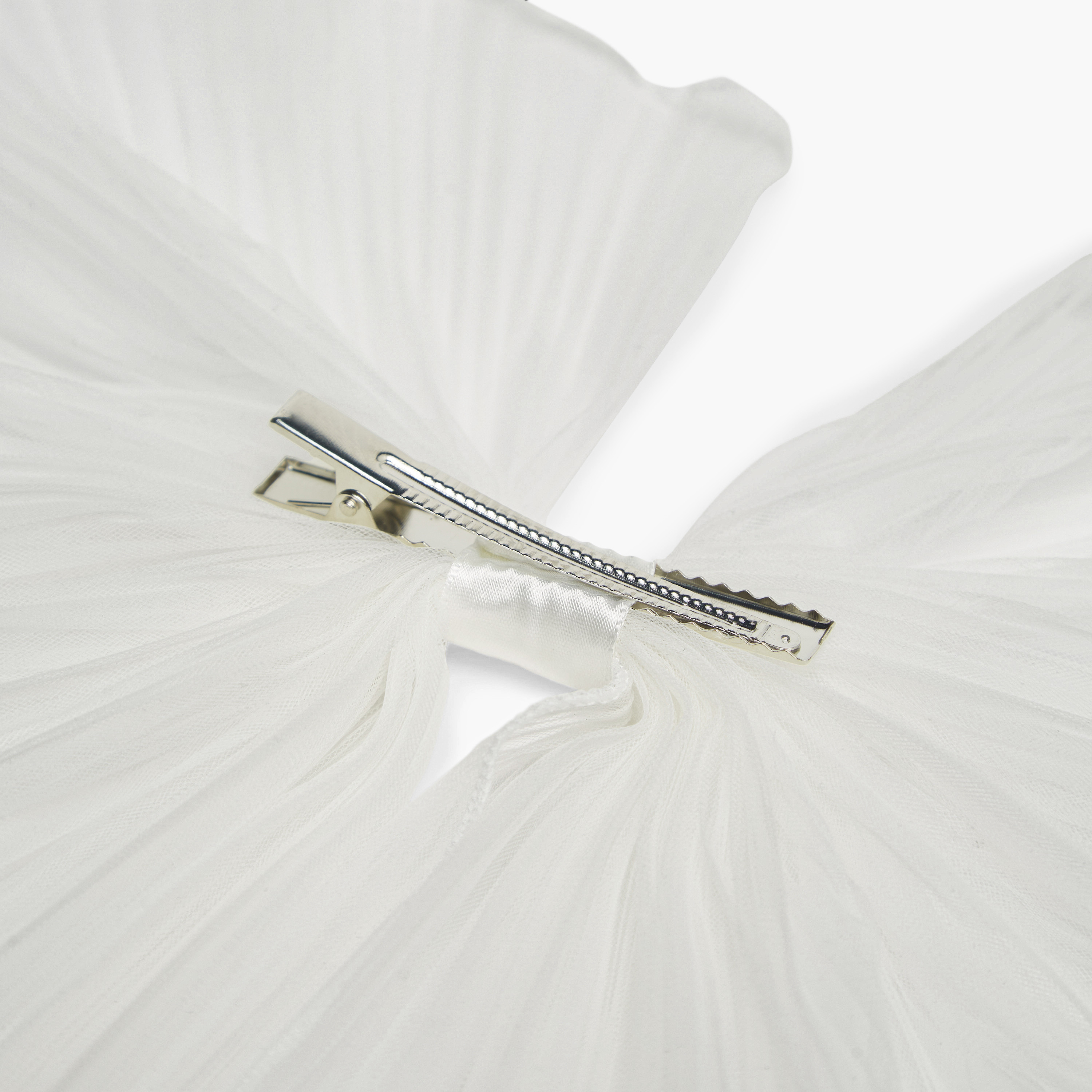 مشبك شعر بارز الملمس بتصميم فيونكة-women-hairaccessories-clips-image-5
