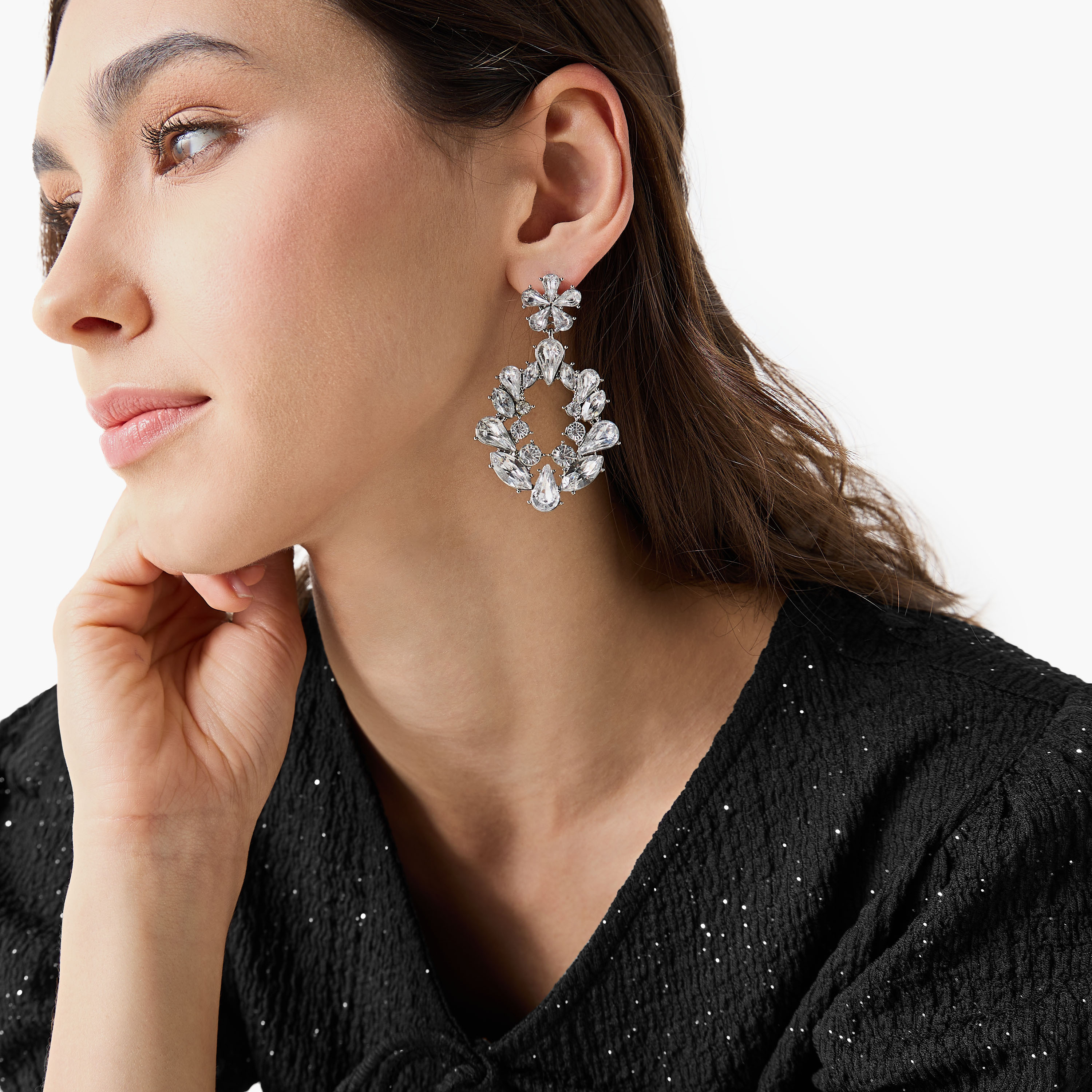 حلق متدلي مزين بالأحجار بمكبس إغلاق خلفي-women-watchesandjewellery-jewellery-earrings-image-2