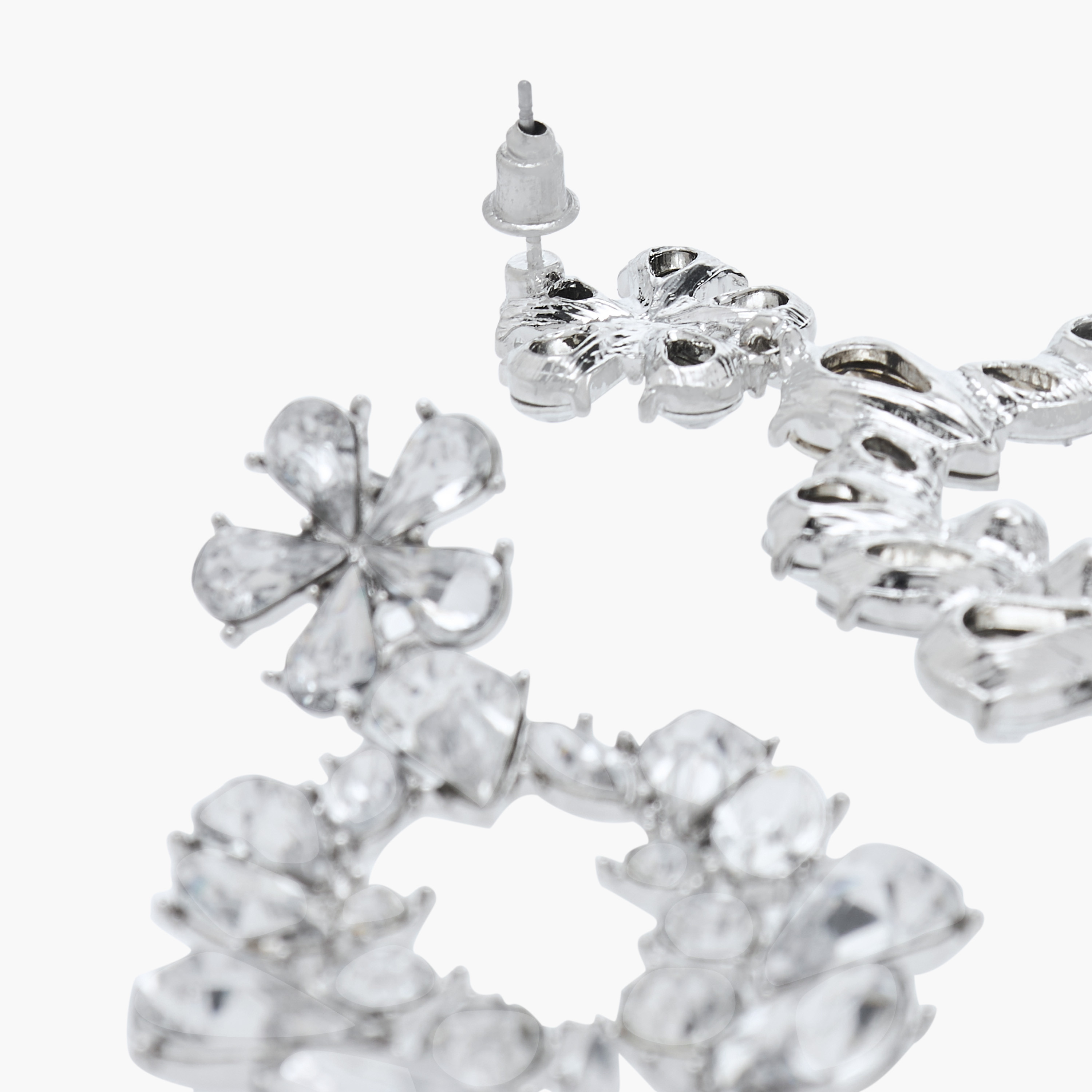حلق متدلي مزين بالأحجار بمكبس إغلاق خلفي-women-watchesandjewellery-jewellery-earrings-image-5