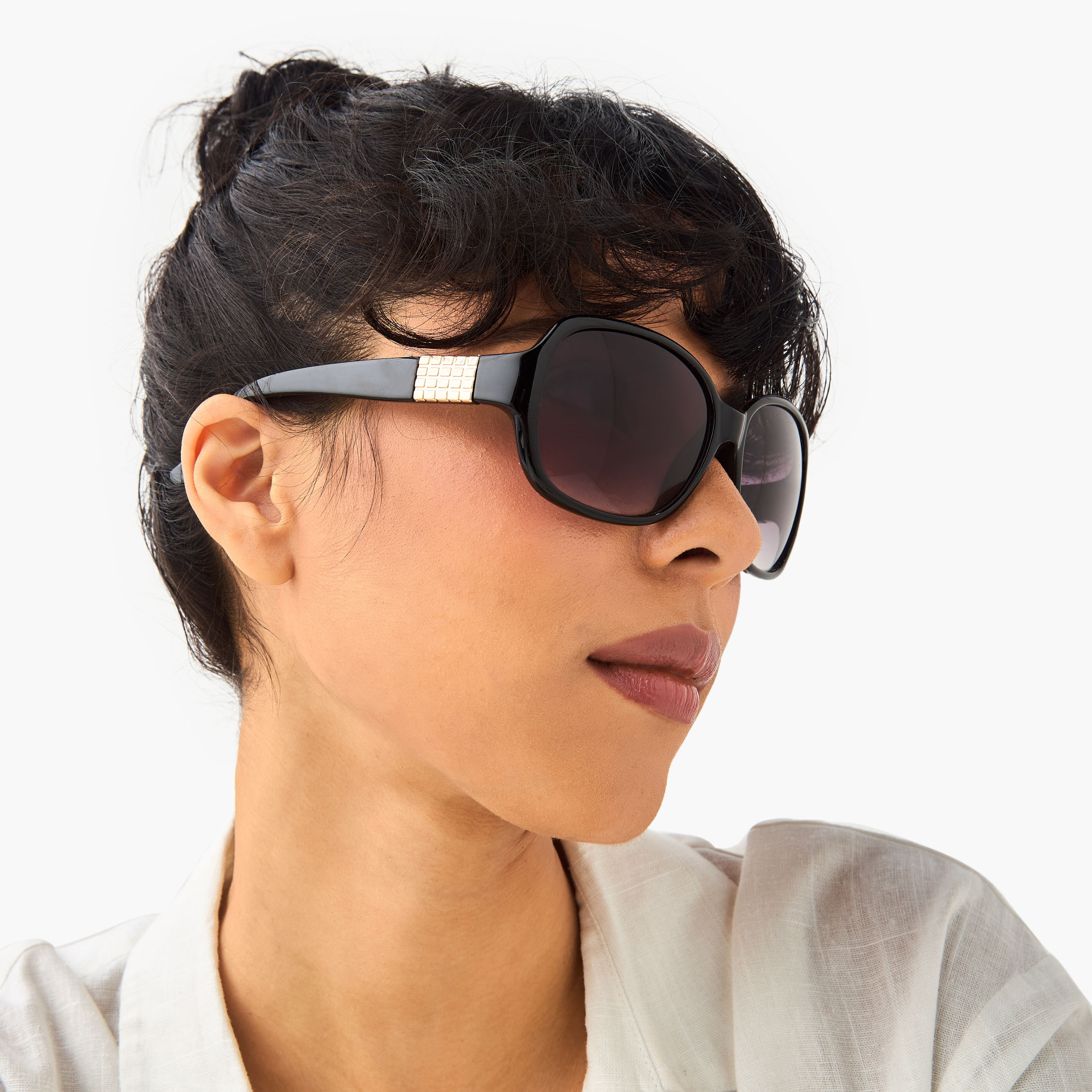 نظارة شمسية بإطار كامل وعدسات ملونة-women-sunglasses-image-2