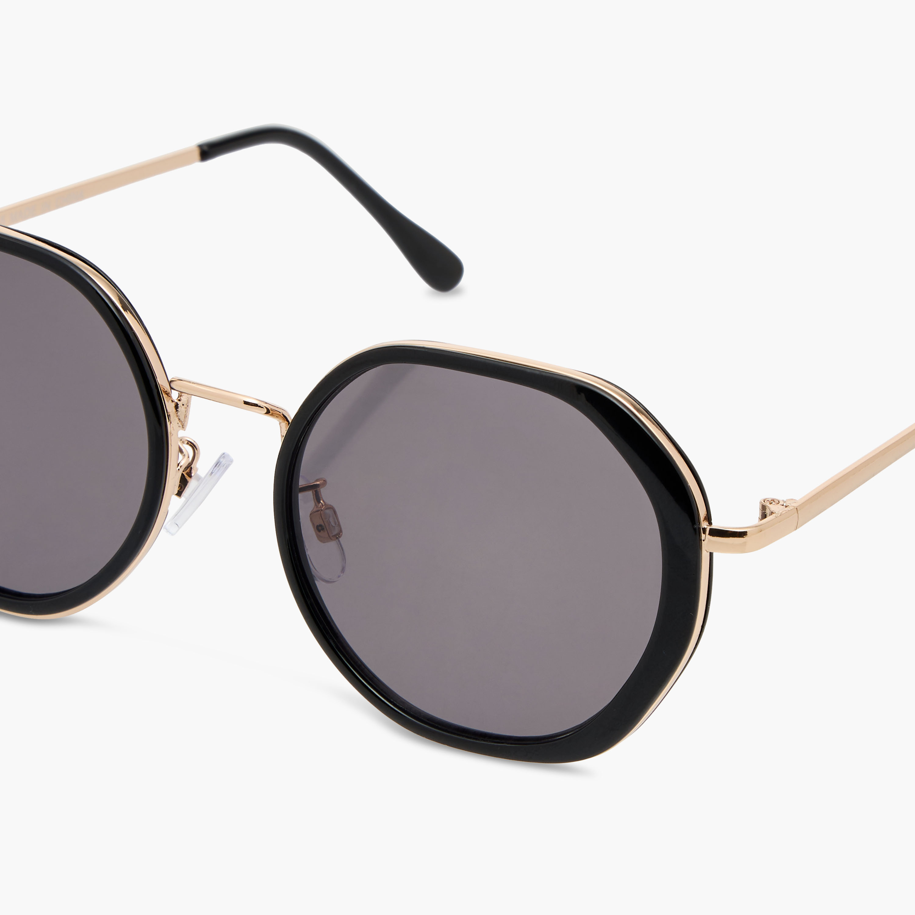 نظارة شمسية بإطار كامل وعدسات ملونة ووسادات أنف-women-sunglasses-image-6