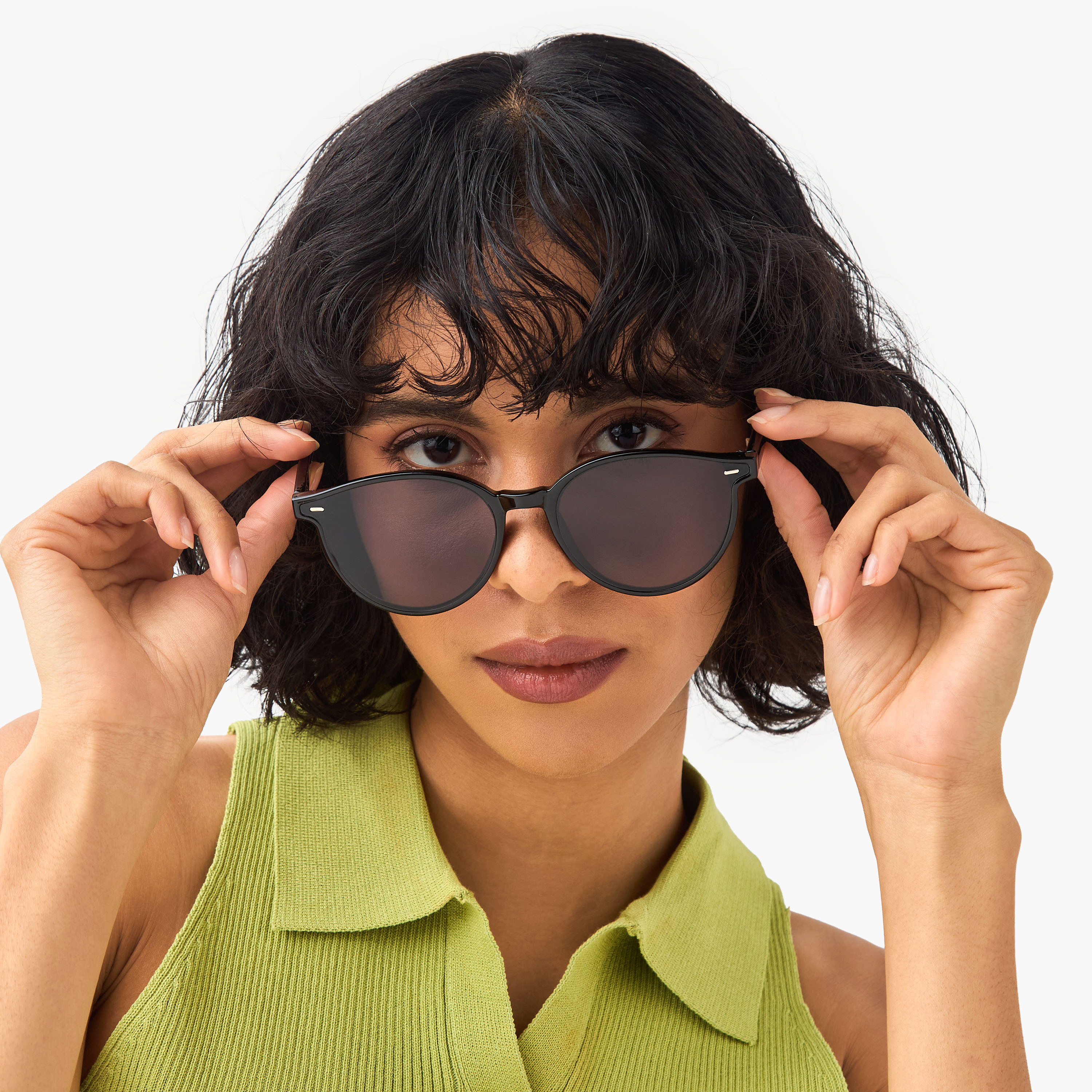 نظارة شمسية بإطار كامل وعدسات ملونة-women-sunglasses-image-2
