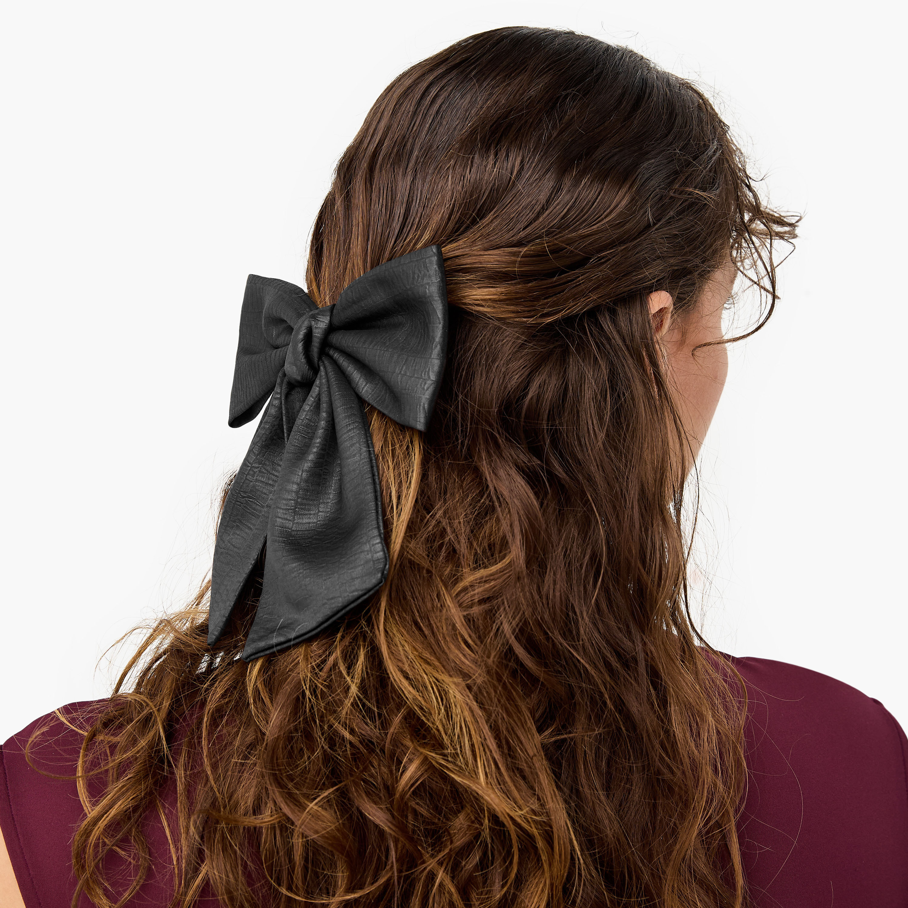 مشبك شعر باريت بارز الملمس بتصميم فيونكة-women-hairaccessories-image-2