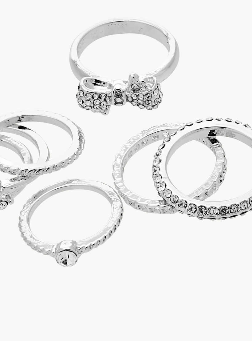 Simple Metallic Rings Buy Set of 7 - Assorted Metallic Rings Online | Centrepoint UAE